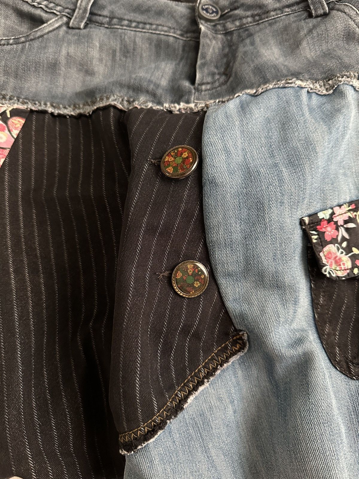 Japanese Brand × Vintage Desigual Unique Mini Skirt Size 30" / US 8 / IT 44 - 3 Thumbnail