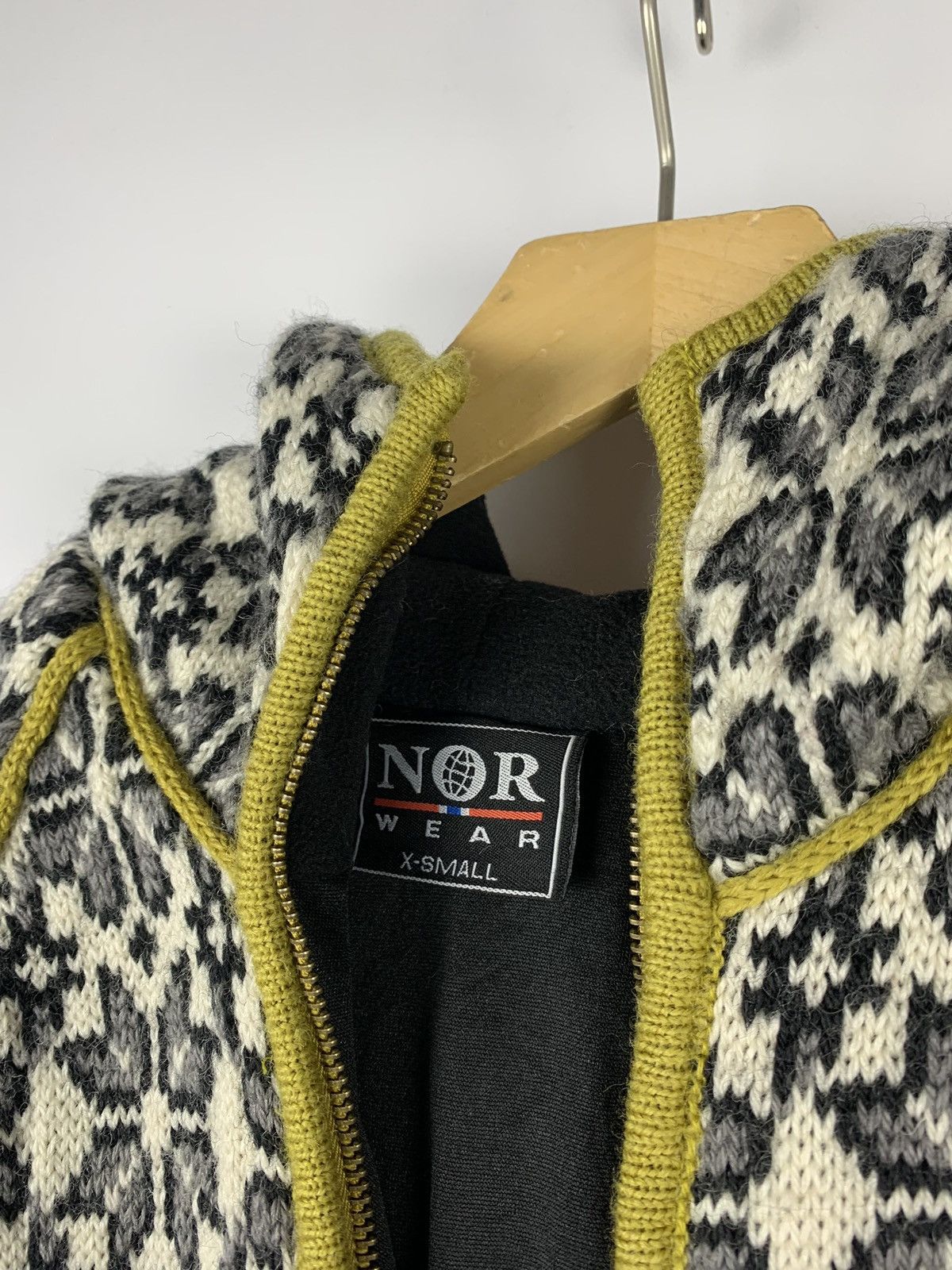 Designer Vintage Norwear Jacket Norway Sweater Ladies Size XS Hooded Size XS / US 0-2 / IT 36-38 - 4 Thumbnail