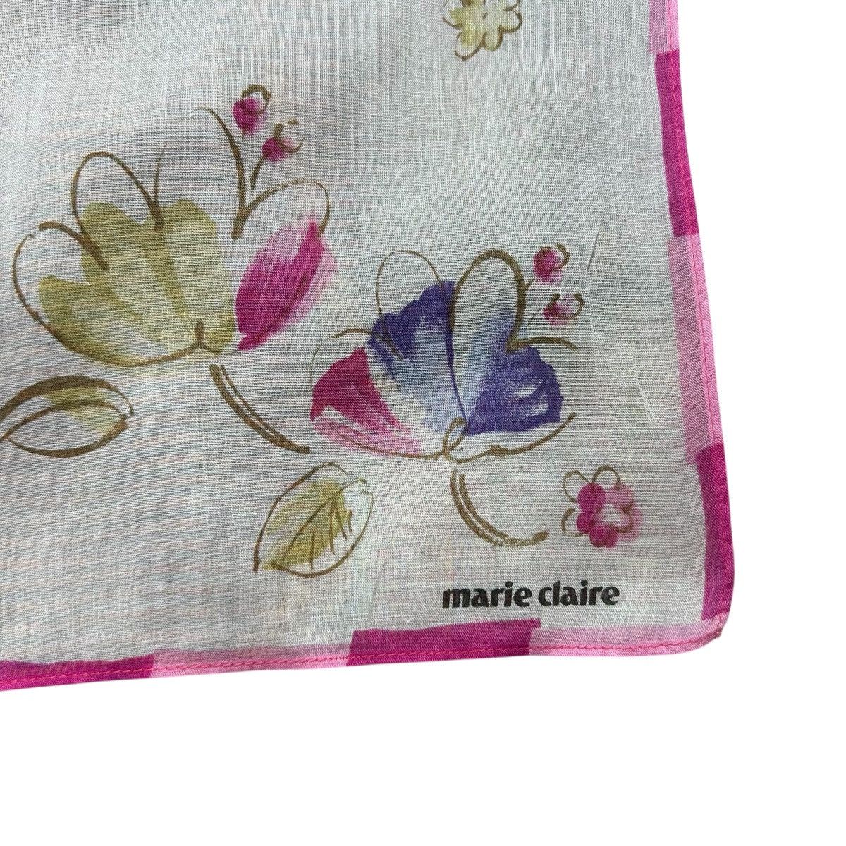 Vintage Marie Claire Flowers Handkerchief Size ONE SIZE - 3 Thumbnail