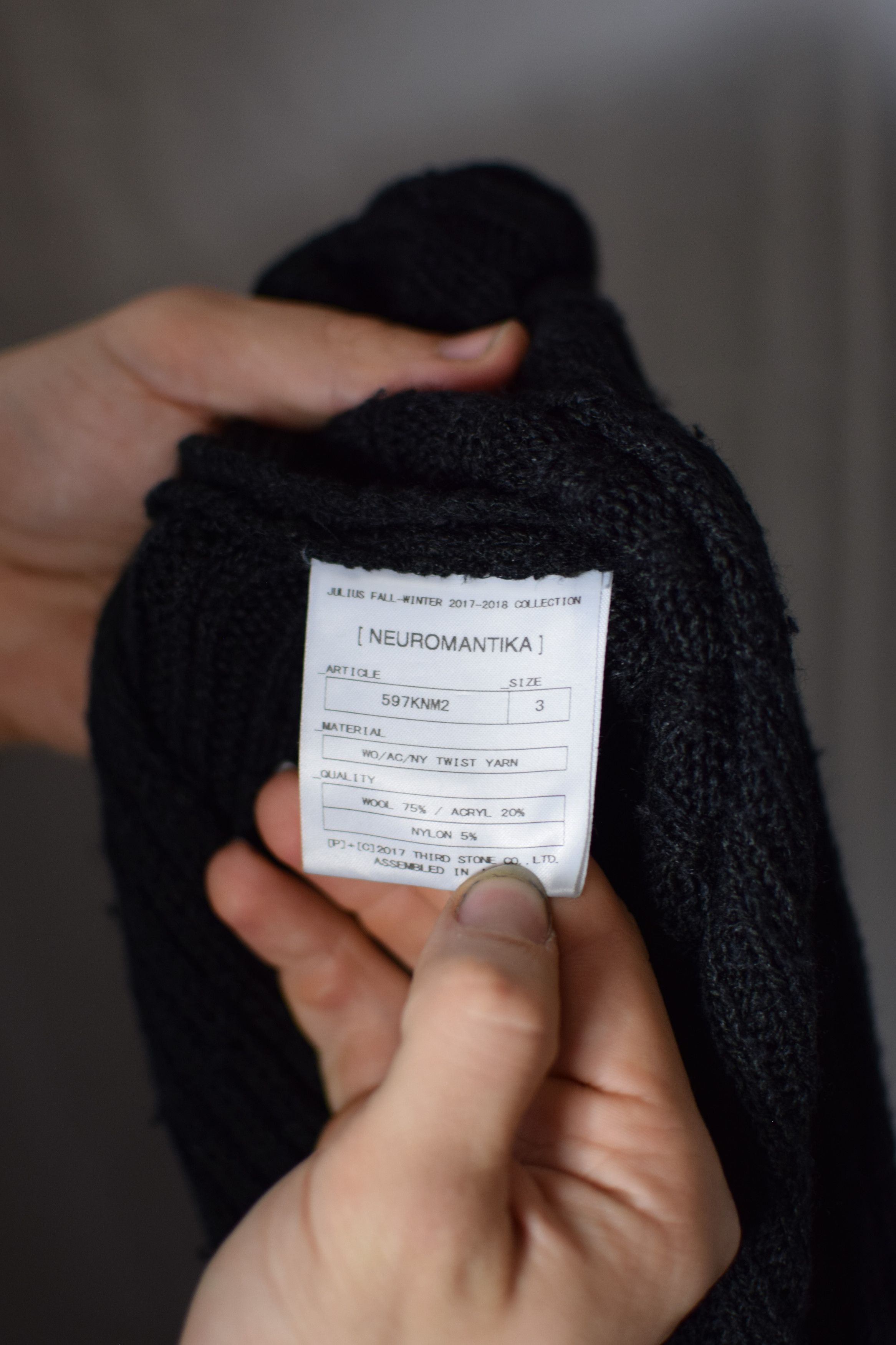 Julius Julius AW17 Neuromantika Knit - 597KNM2 Size US XL / EU 56 / 4 - 9 Thumbnail