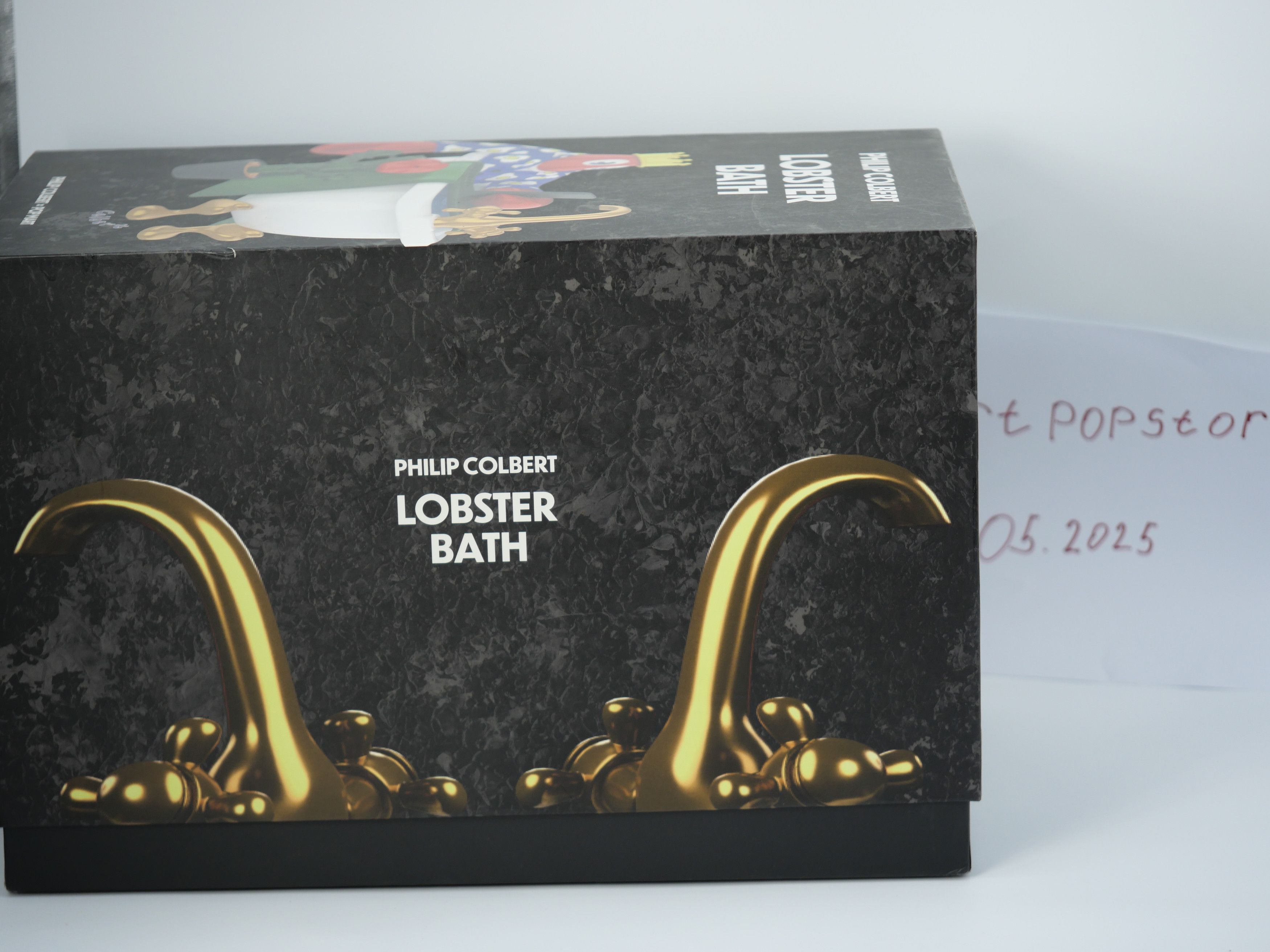 Other × POP MAGAZINE × POP MART PHILIP COLBERT Leisure Time-Lobster Bath Tub Figurine Size ONE SIZE - 6 Thumbnail