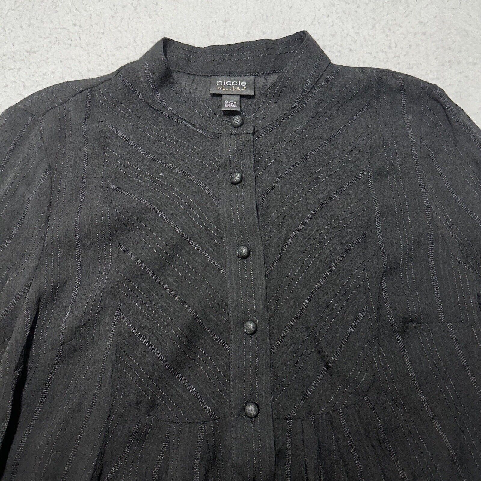 Nicole Miller Nicole Miller Small Button Down Collared Black Blouse Shirt Size S / US 4 / IT 40 - 2 Thumbnail