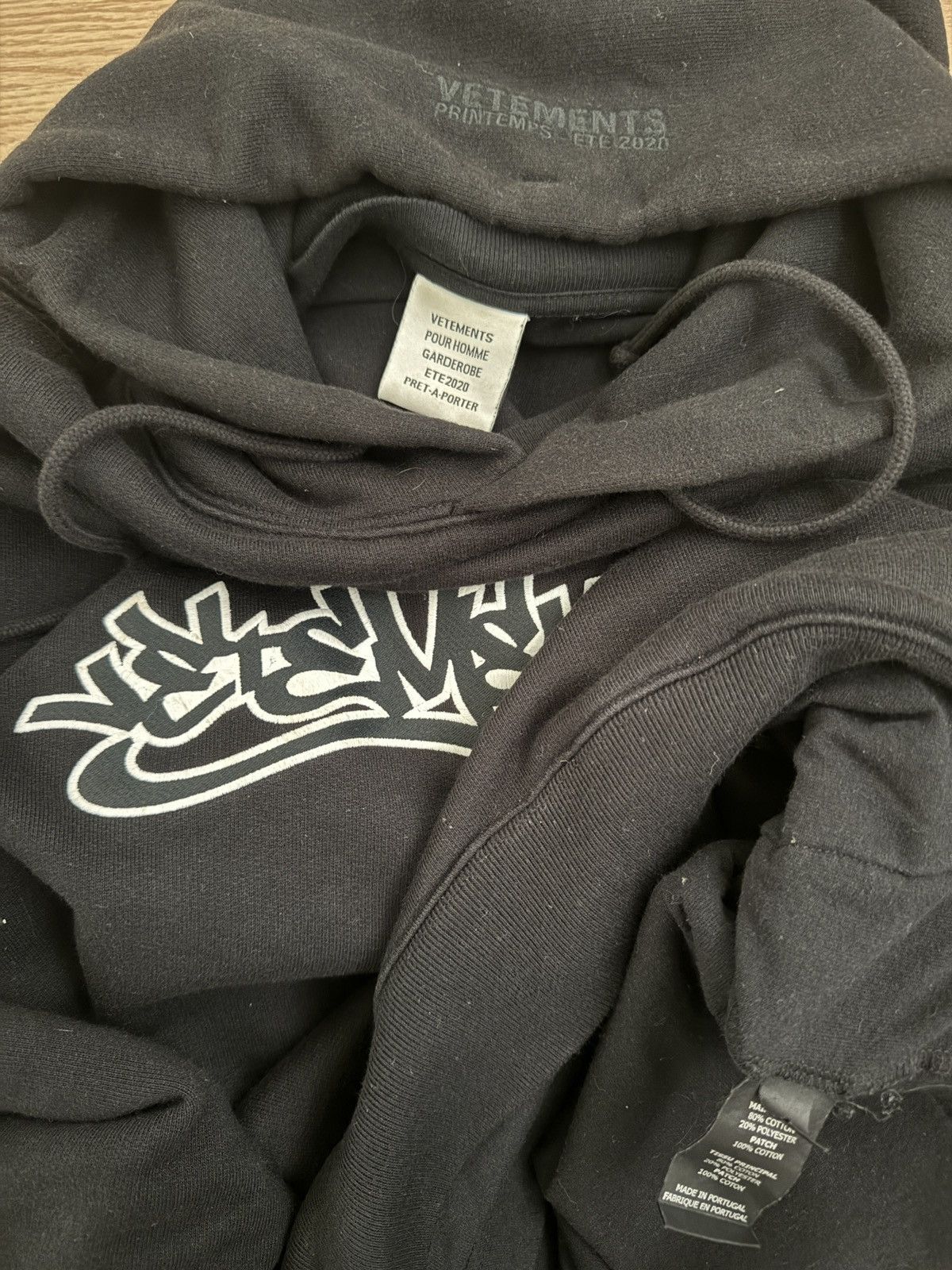 Vetements Vetements Skater Graffiti Deconstructed Hoodie Size US M / EU 48-50 / 2 - 17 Thumbnail