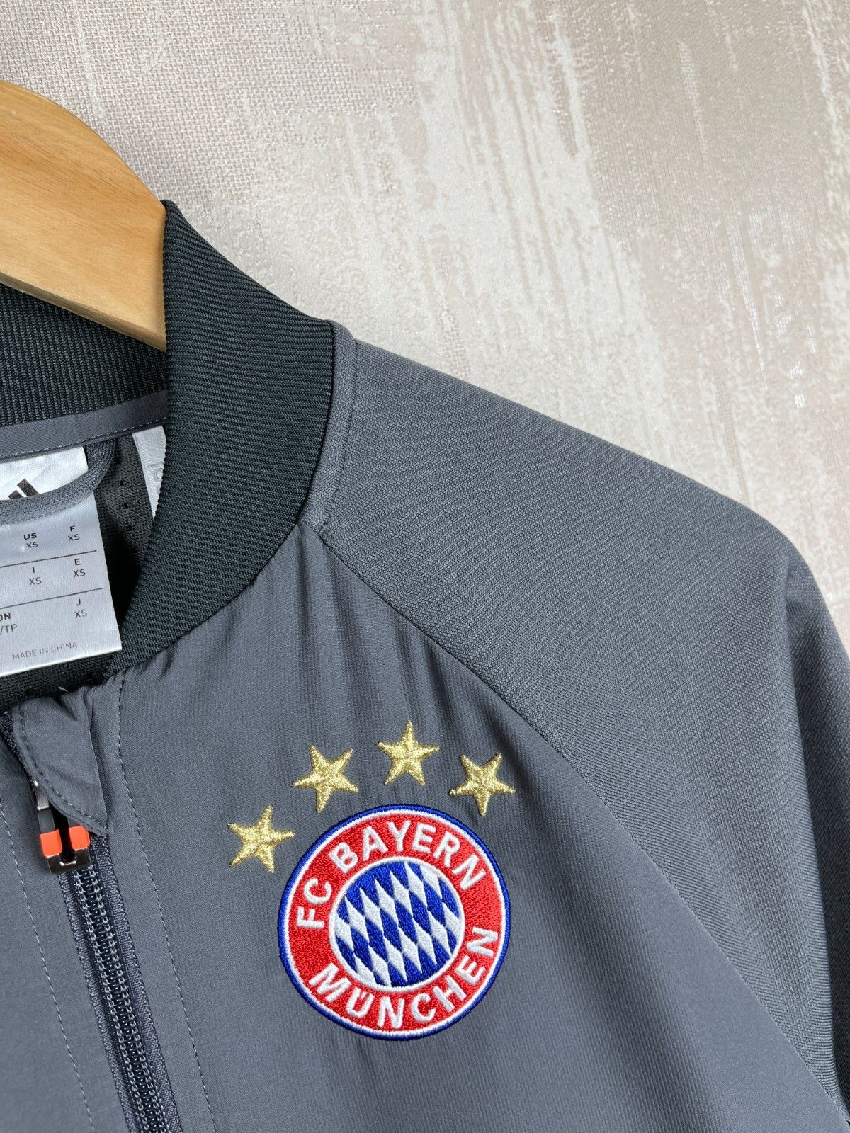 Adidas FC Bayern Munich Training Track Jacket Soccer Football Size US XS / EU 42 / 0 - 4 Thumbnail
