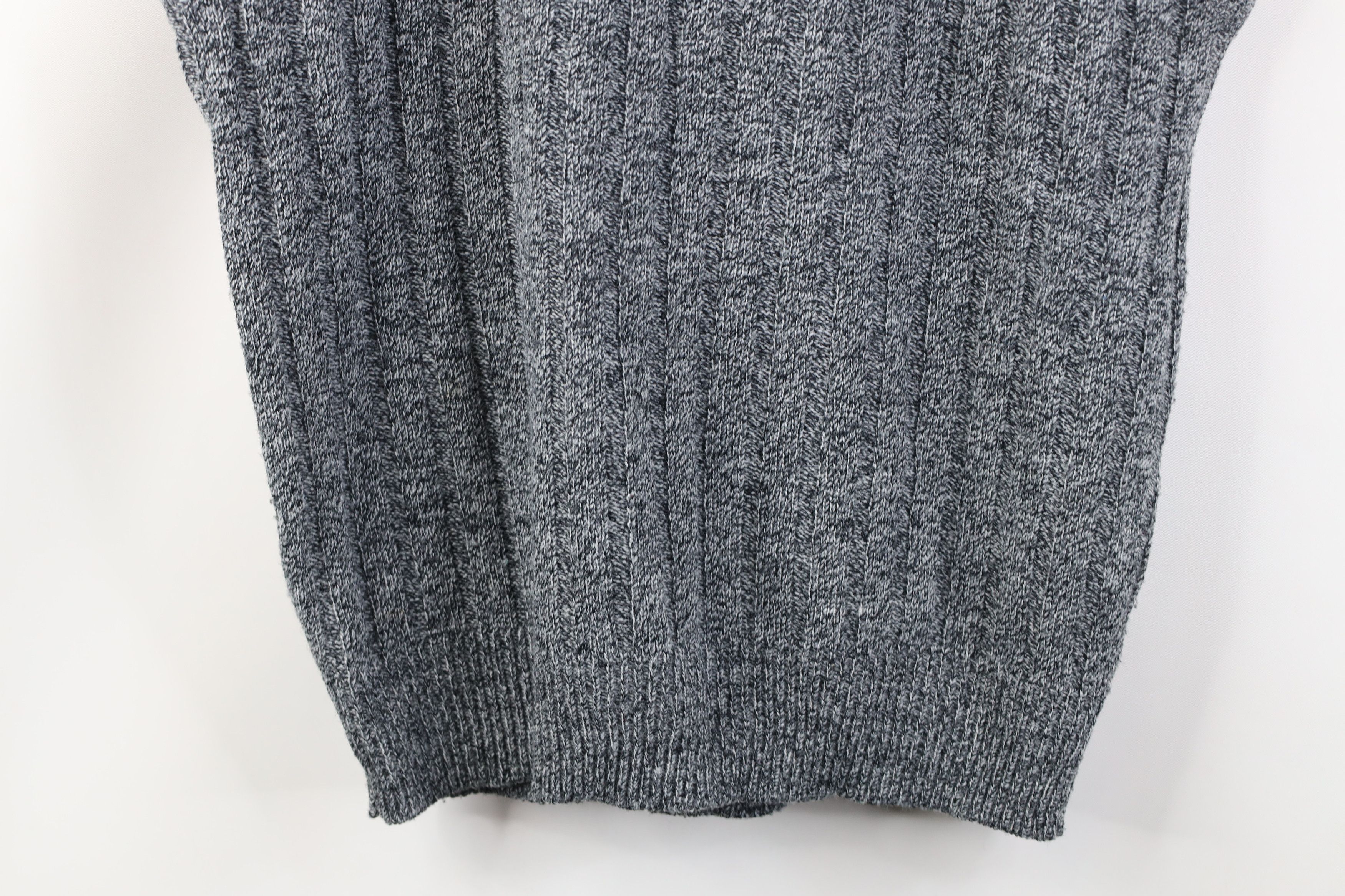 Vintage Vintage 70s Streetwear Ribbed Knit Sweater Vest Gray USA Size US M / EU 48-50 / 2 - 10 Thumbnail