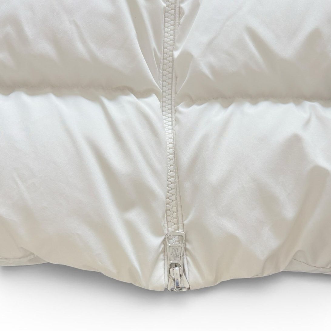 Moncler Moncler Men's Cardere Concealed Logo Jacket White | Size 2 Size US S / EU 44-46 / 1 - 4 Thumbnail