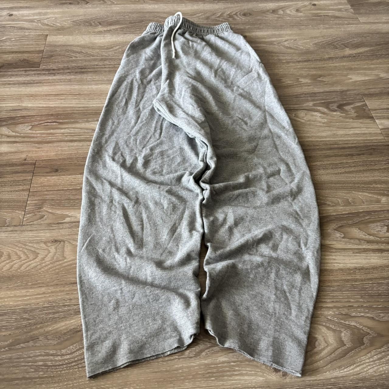 Vintage Crazy Vintage Y2K/2000s Grey Essential Sweatpants! Fits M Size US 32 / EU 48 - 3 Thumbnail