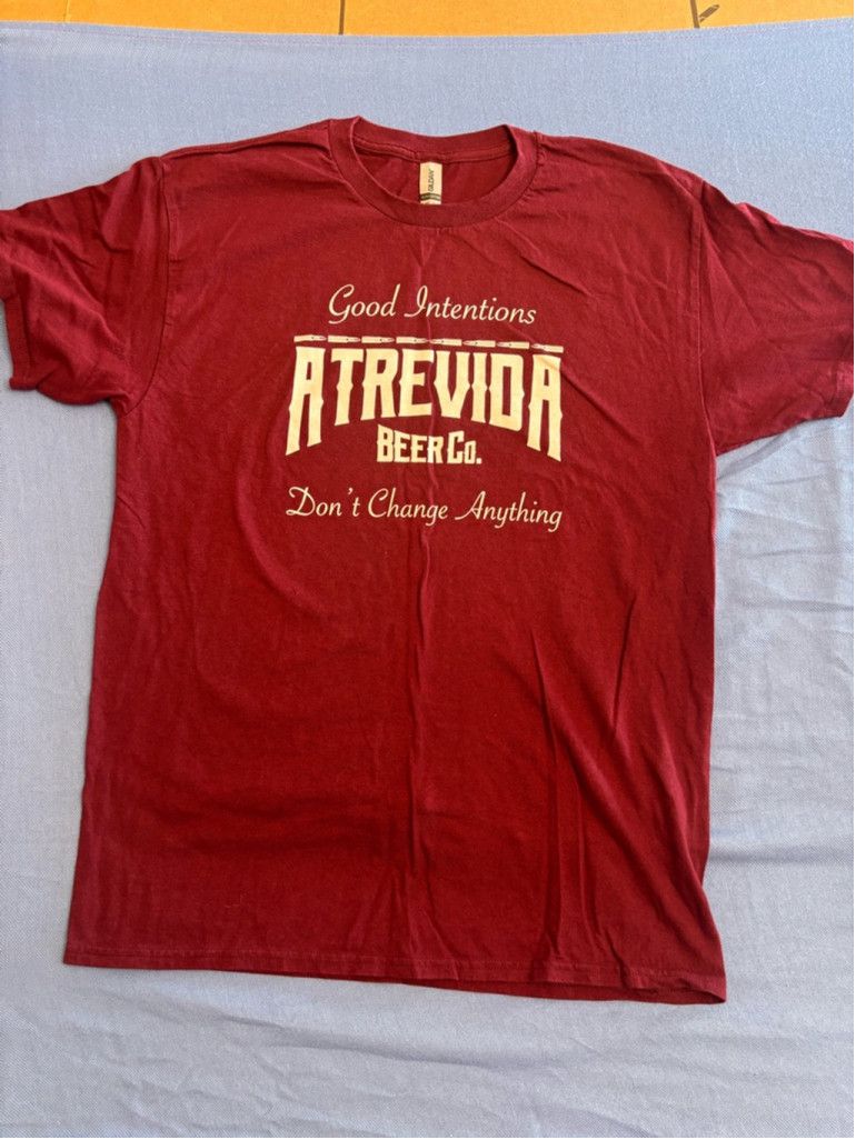 Gildan Men's Gildan T-Shirt Size L Maroon Atrevida Beer Co. Size US L / EU 52-54 / 3 - 1 Thumbnail