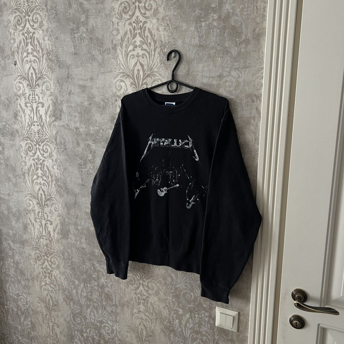 Band Tees × Metallica × Vintage Vintage Metallica Band Sweatshirt Russell Size US L / EU 52-54 / 3 - 2 Thumbnail