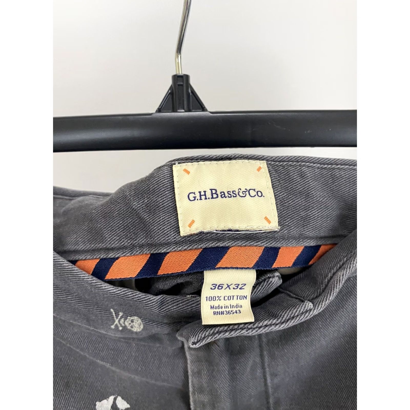 Vintage VINTAGE GH Bass & Co Pants Men 36x32 Charcoal Skate Chino Fading Distressed Crossbones Gradient Sun AOP 90s Size US 36 / EU 52 - 6 Thumbnail