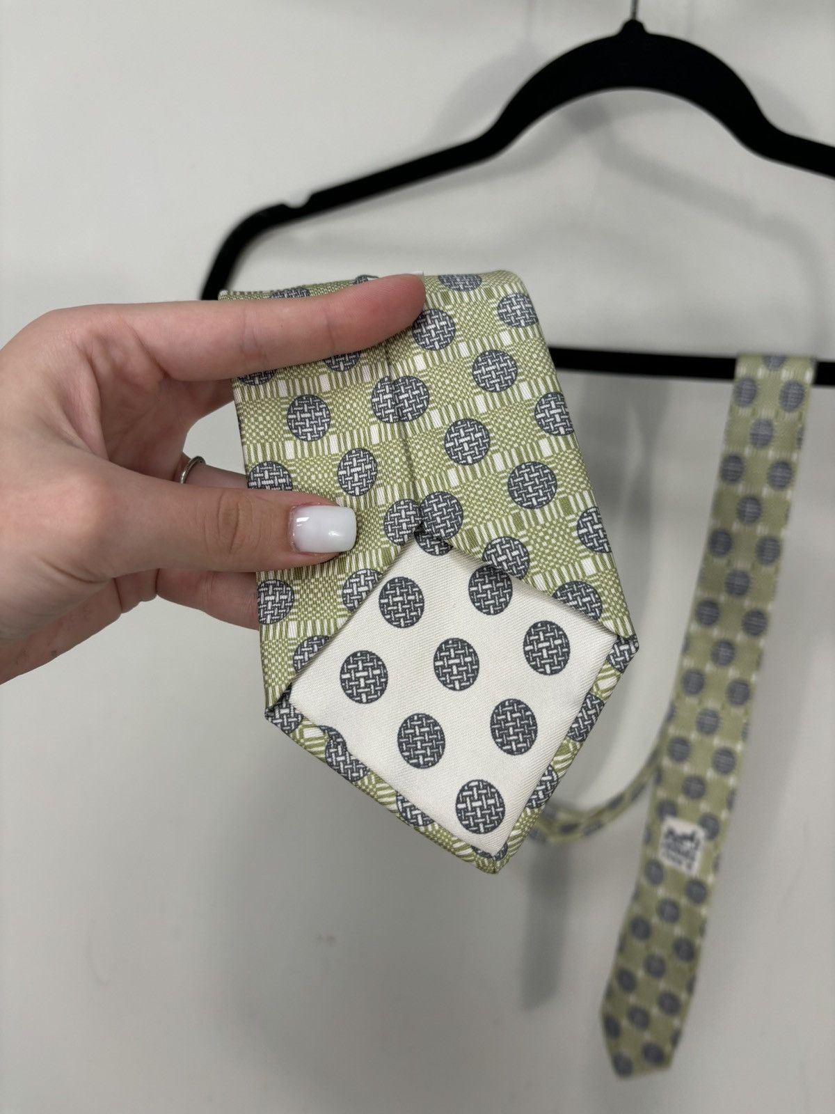 Hermes Hermes Circle Net Design Rare Luxury Silk Tie Size ONE SIZE - 6 Thumbnail