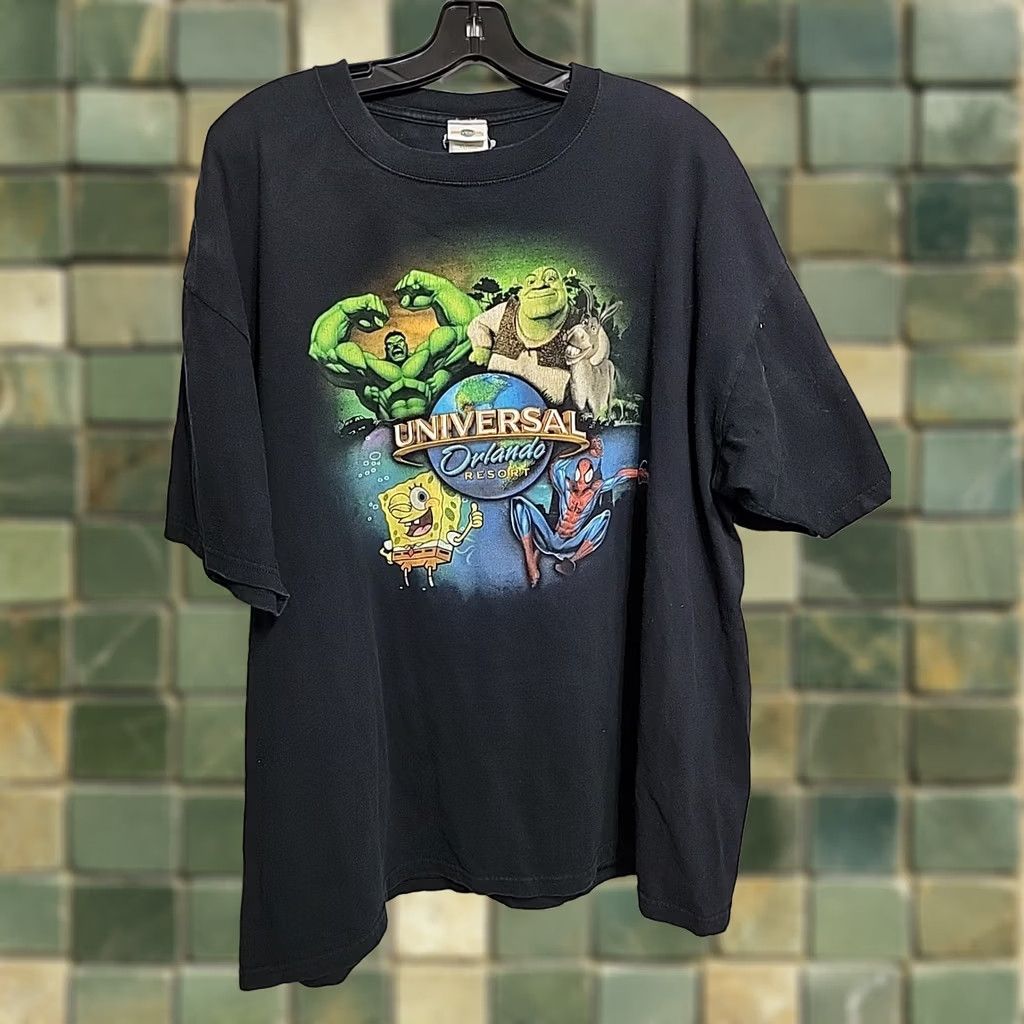 Vintage VINTAGE Universal Shirt 2XL Black Crew Neck Short Sleeve Universal Logo 90s Mens Shirt Size US XXL / EU 58 / 5 - 1 Thumbnail