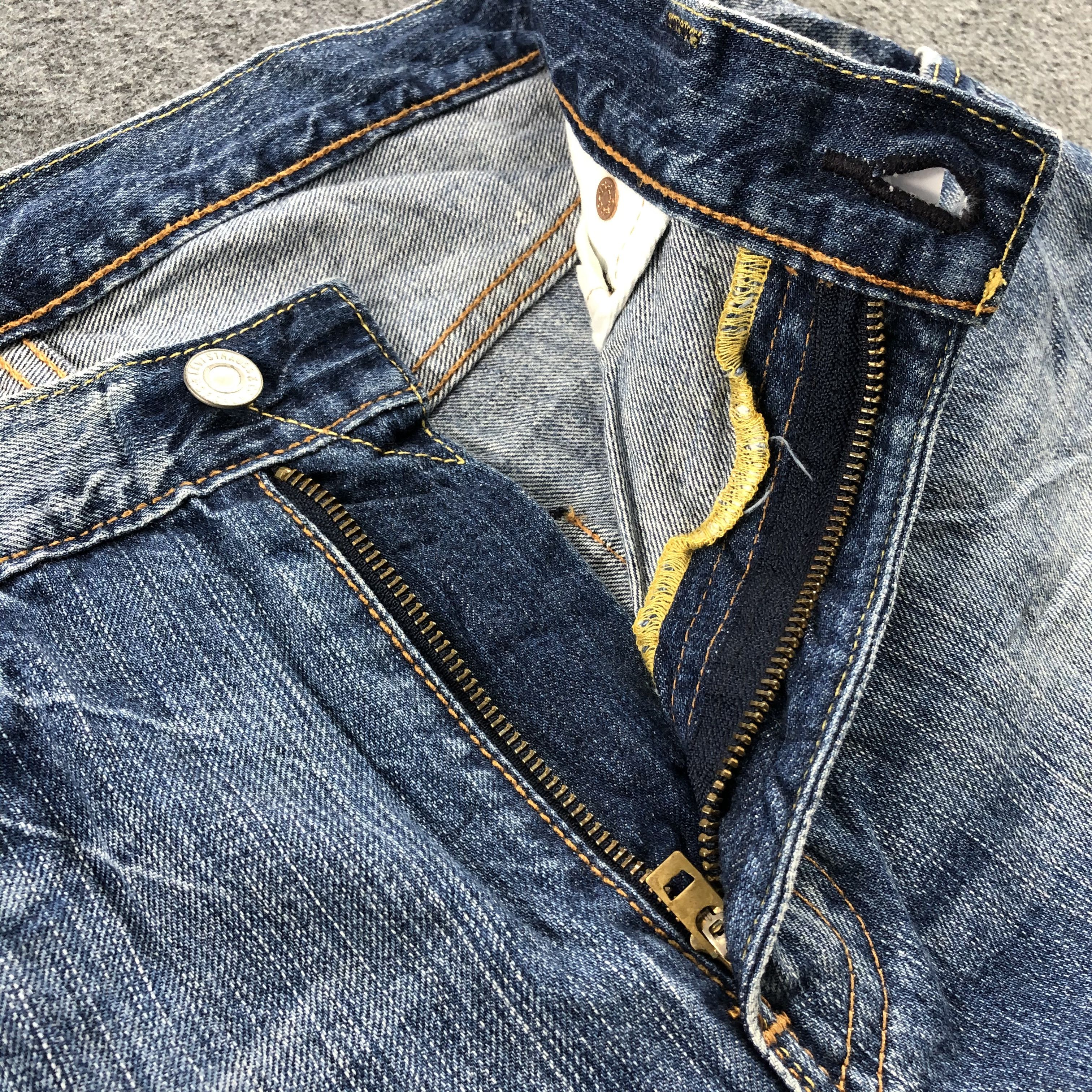 Levi's × Vintage Vintage Blue Wash Levis 551 Jeans-JM1424 Size US 33 - 7 Thumbnail