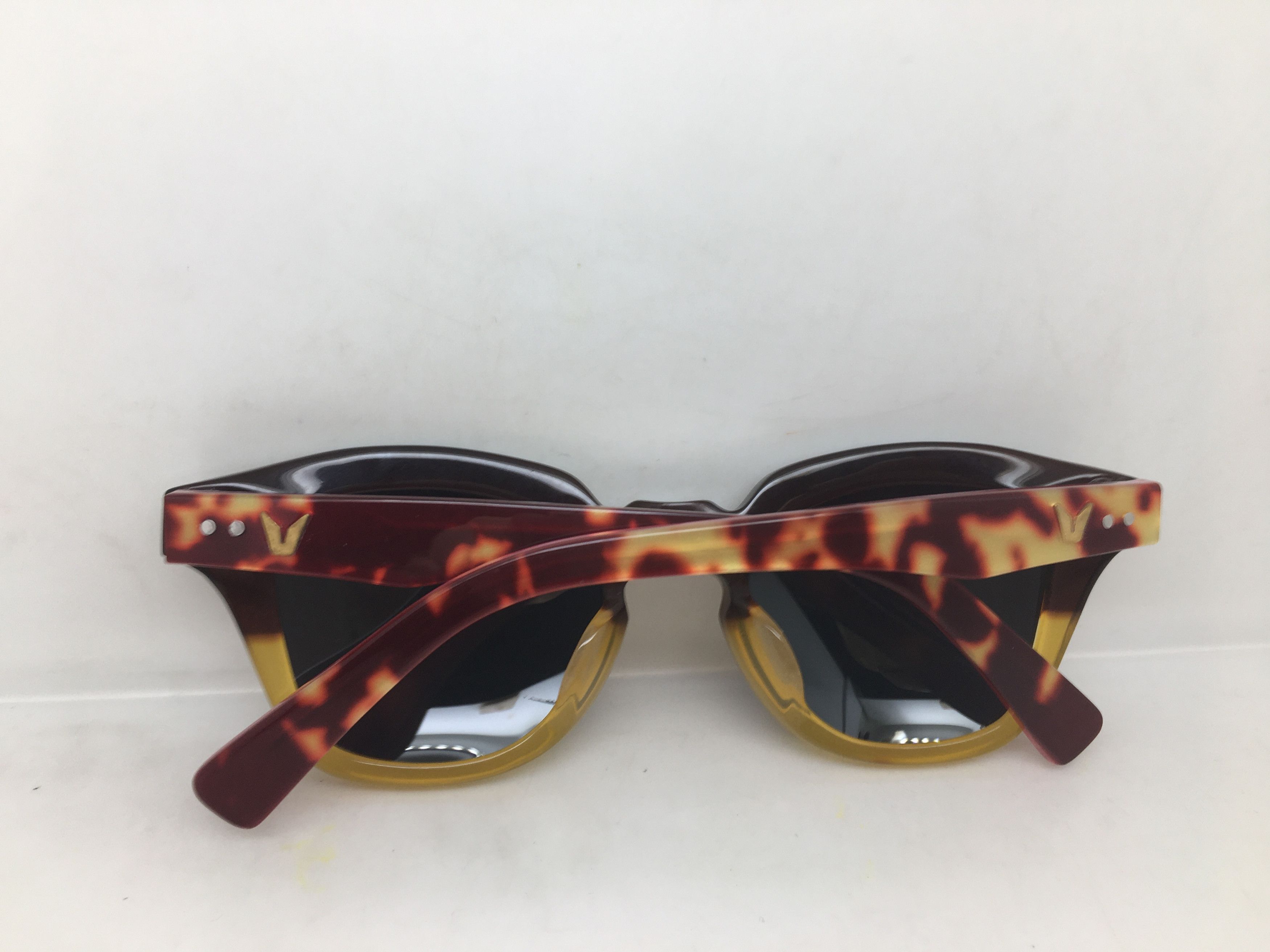 Gentle Monster Gentle Monster Handmade Acetate ARTSTOCRST Sunglasses Frame Size ONE SIZE - 9 Thumbnail