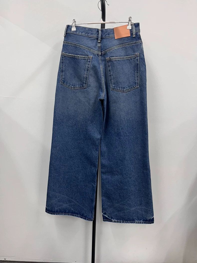 Acne Studios acne studios Slightly flared vintage high-waisted jeans 250 Size US 27 - 2 Thumbnail