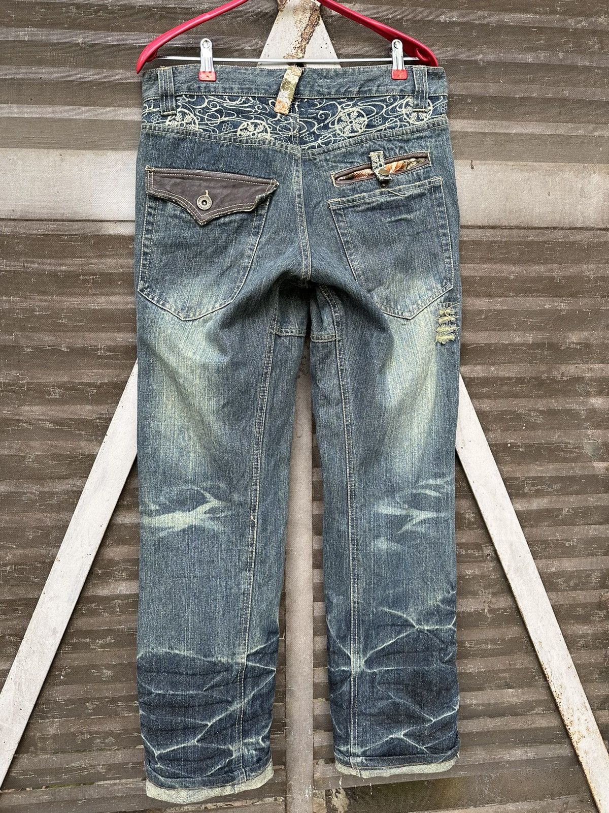 Vintage 👹Vintage GUMU Japan Floral Design Denim Size US 31 - 1 Thumbnail
