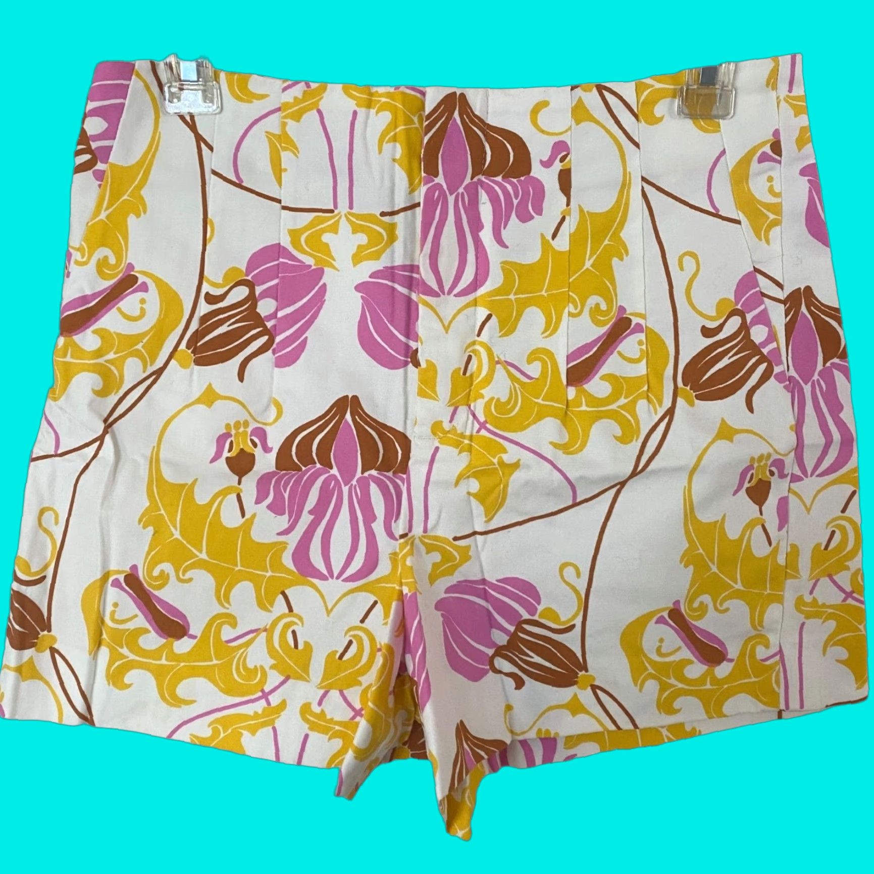 Zara Zara High Waisted Shorts Women's Size Medium White Yellow Pink Floral Print Size 32" / US 10 / IT 46 - 1 Thumbnail