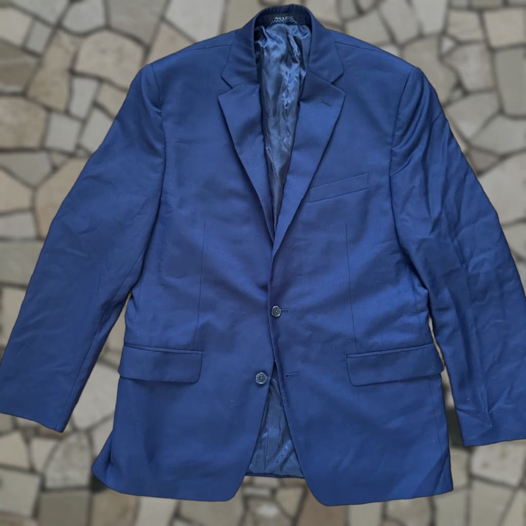 Ralph Lauren Ralph Lauren Black Label Mens Navy Blue Suit 44L 2 Piece Wool Wool Jacket Flat Front Athletic Regular 2 Button 4-Button Sleeve Jeans? Size 44R - 1 Thumbnail