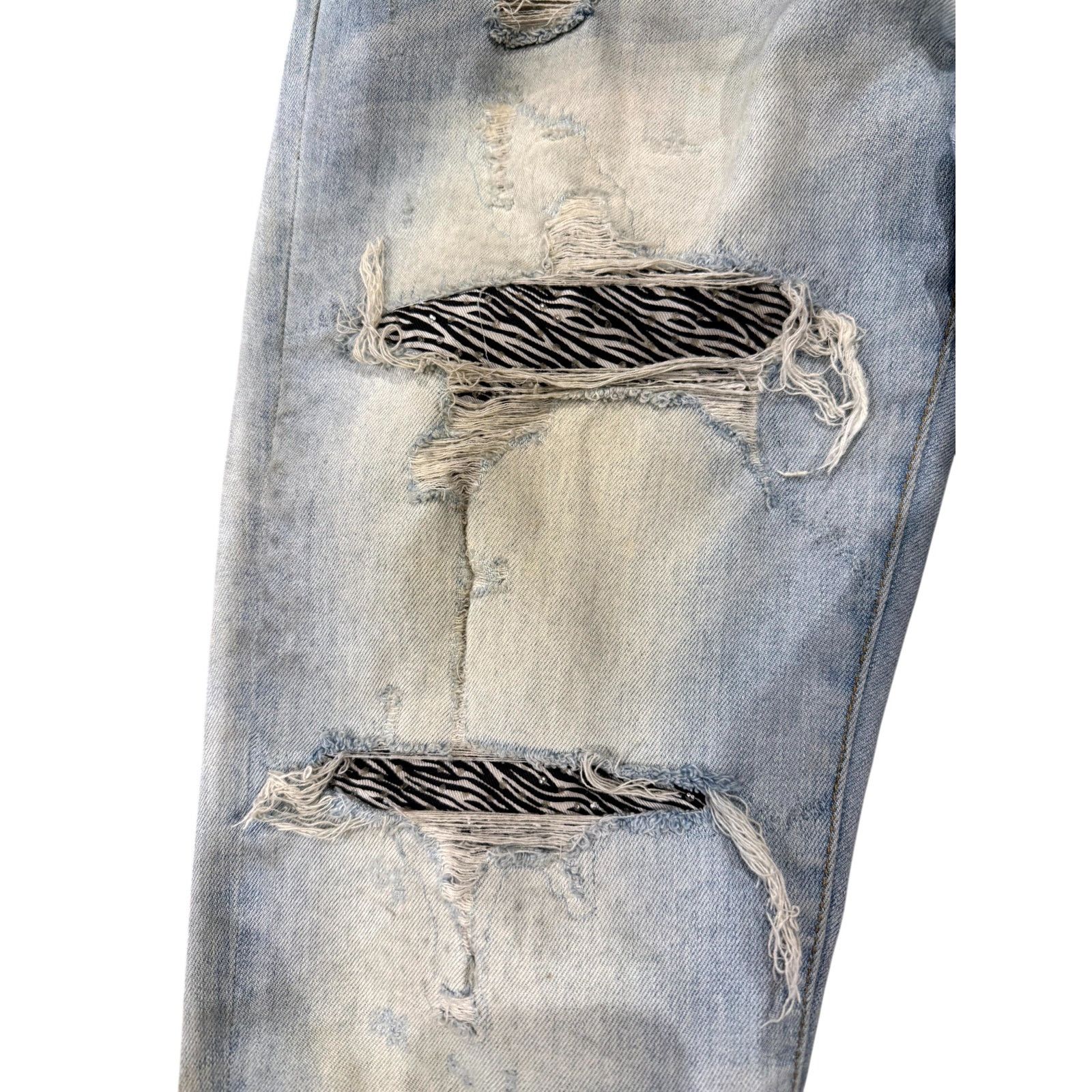 Amiri Amiri Crystal Zebra Thrasher Patch Light Wash Jeans Size US 34 / EU 50 - 3 Thumbnail