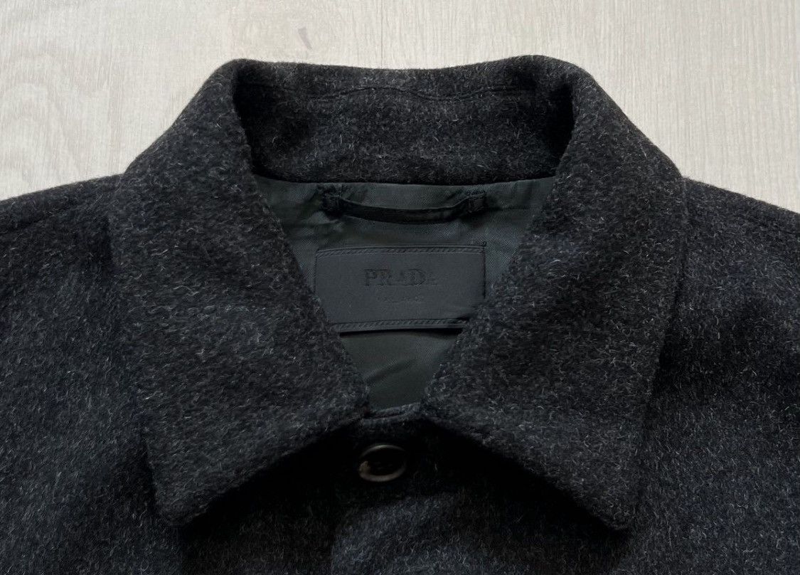 Prada Prada FW2009 Runway Wool Belt Detail Heavy Coat Size US L / EU 52-54 / 3 - 5 Thumbnail