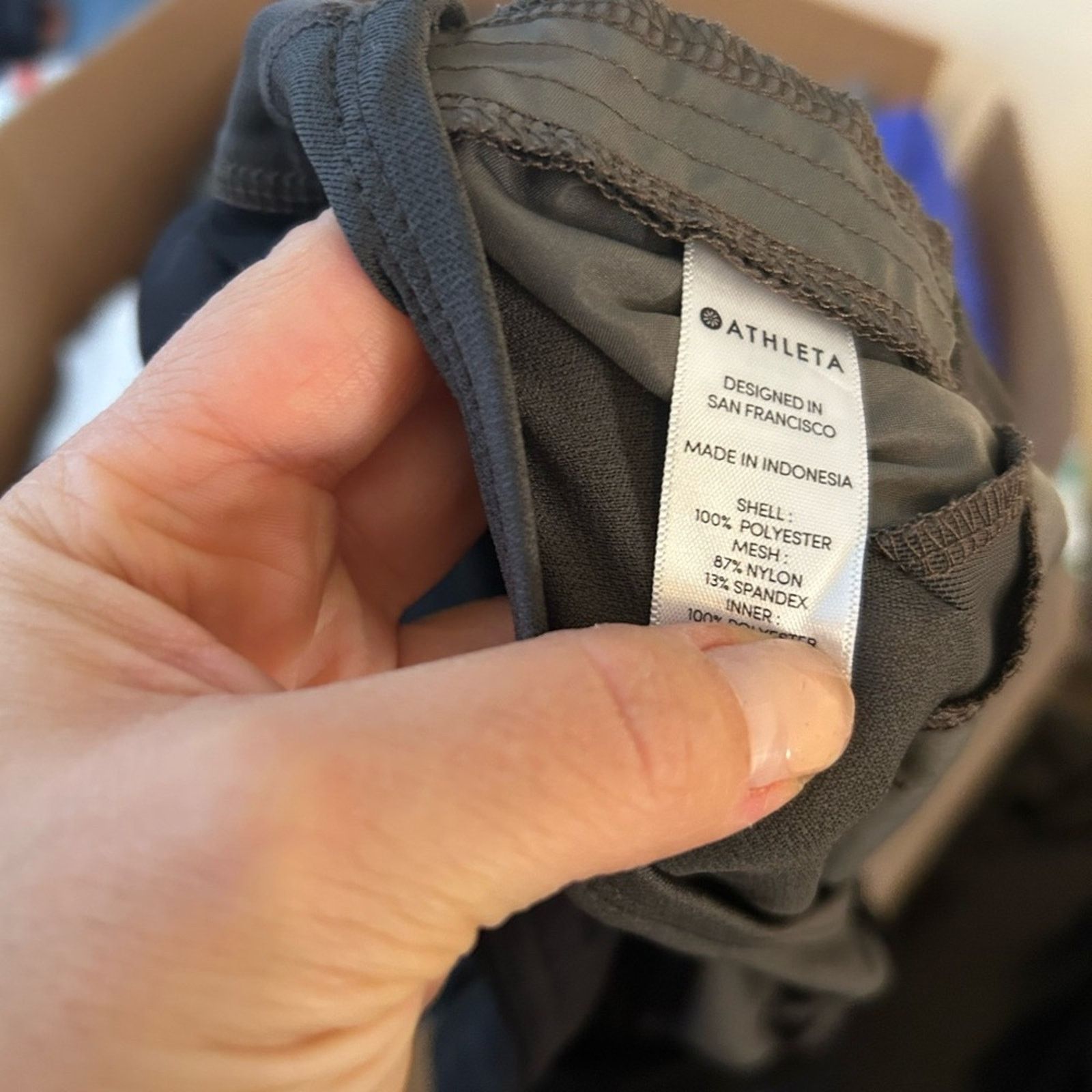 Athleta Athleta Run Free Camo 3.5 Inch Shorts Size 27" / US 4 / IT 40 - 4 Thumbnail