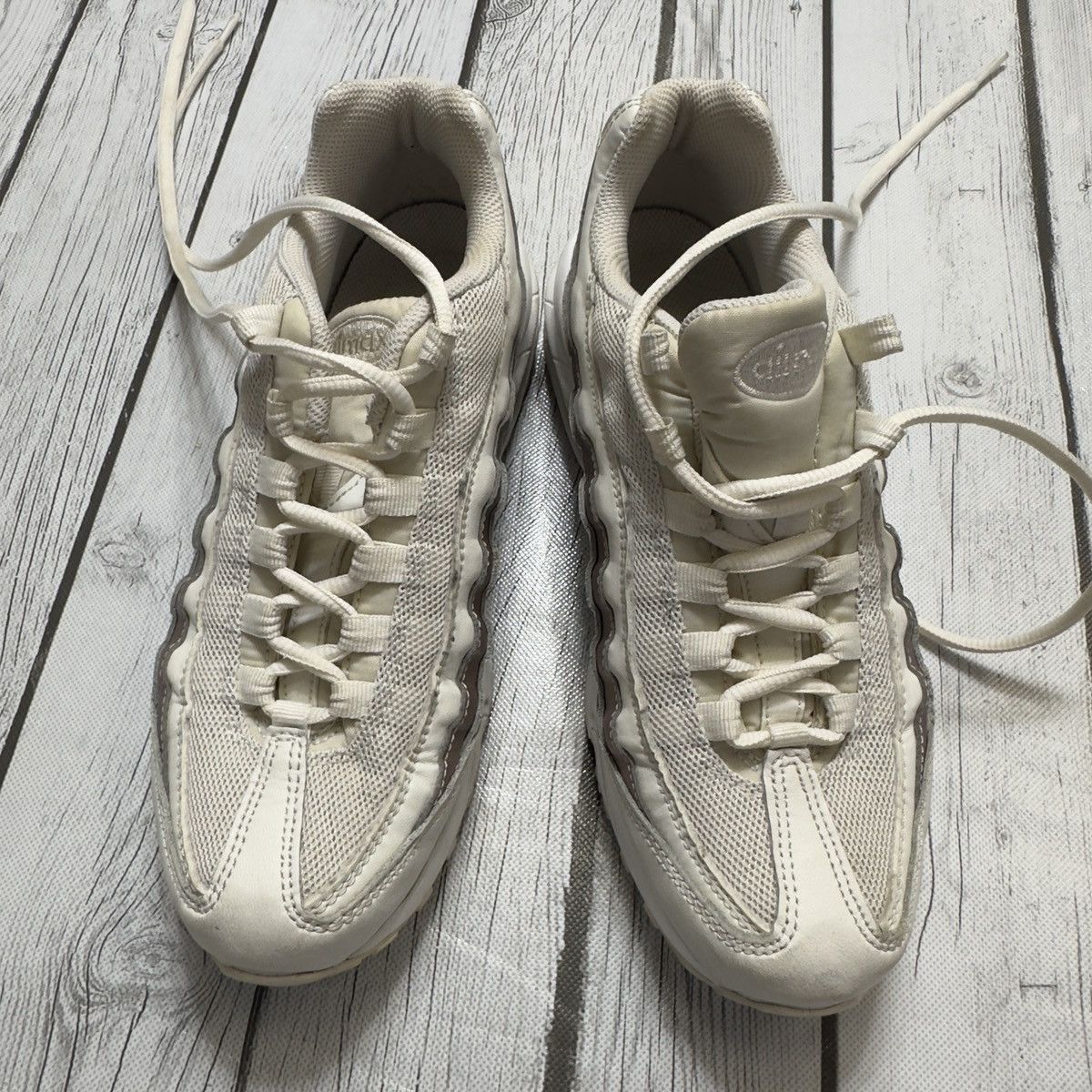 Nike Nike Air Max 95 LE GS “Bone” 2018 Size US 8.5 / IT 38.5 - 4 Thumbnail