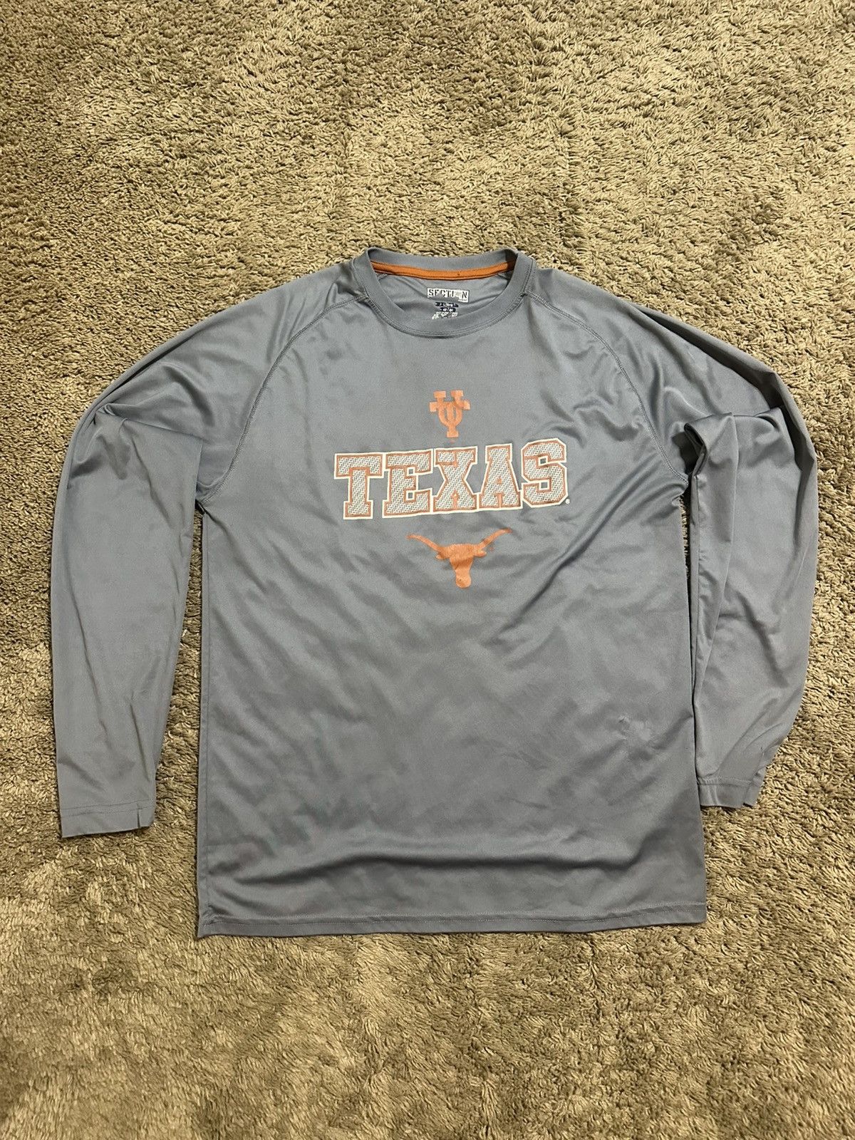 NCAA Vintage NCAA Texas Longhorns shirt 00s size large Size US L / EU 52-54 / 3 - 1 Thumbnail