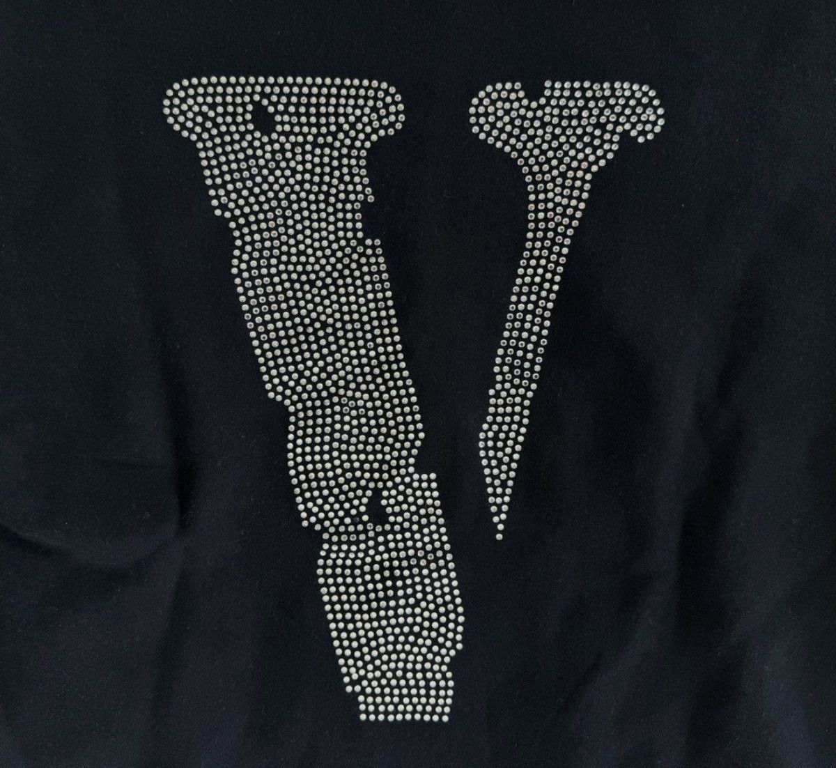 Vlone Vlone Staple Rhinestone Hoodie Sz.L Size US L / EU 52-54 / 3 - 12 Thumbnail