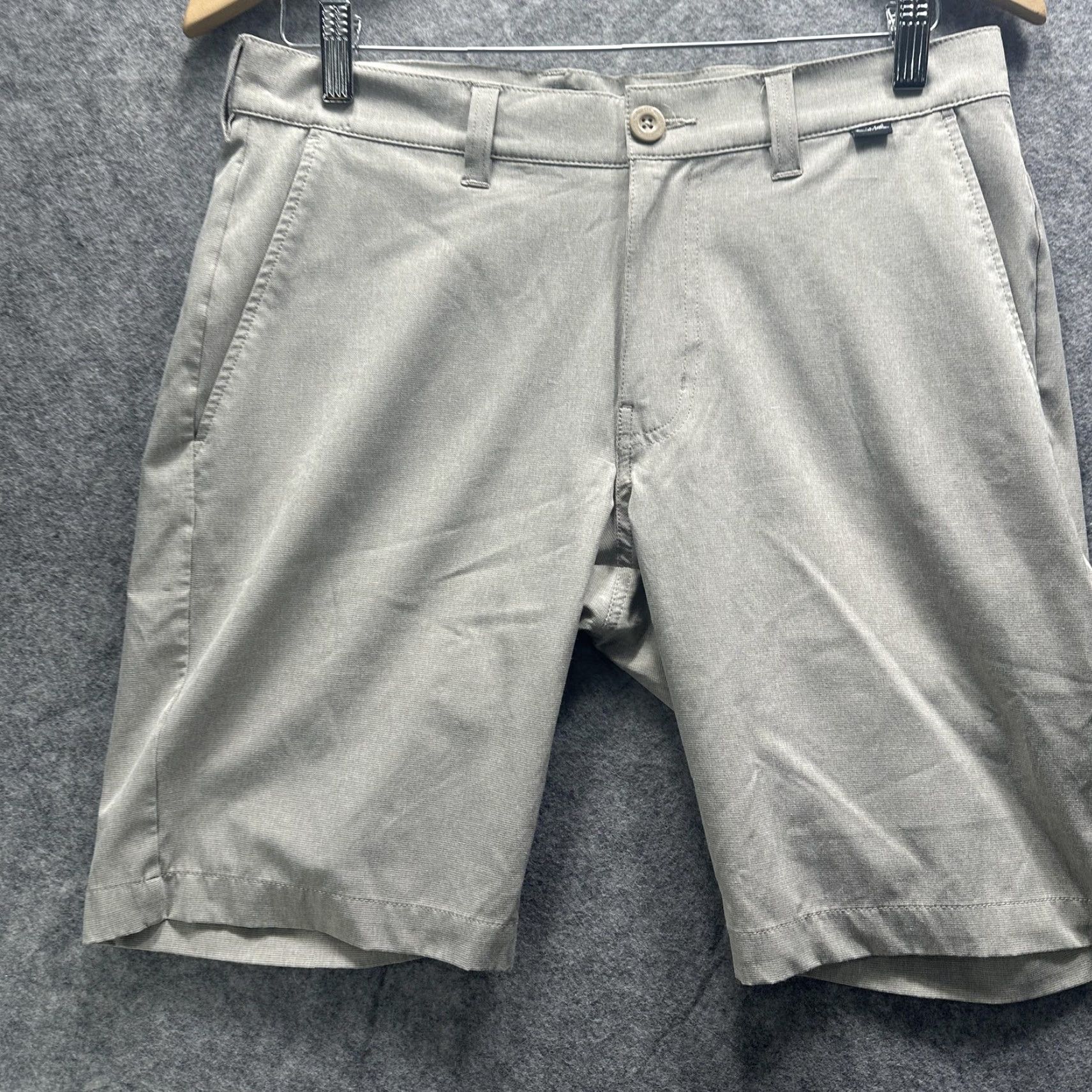 TravisMathew Travis Mathew Shorts Mens 30 Gray Check Chino Golf Stretch Casual 10 Inseam Size US 30 / EU 46 - 3 Thumbnail