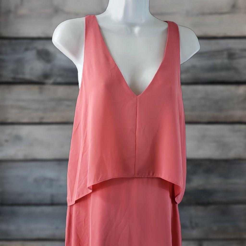 White House Black Market White House Black Market Womens Sleeveless V-Neck Shift Dress Sz Small Tea Rose Size S / US 4 / IT 40 - 1 Thumbnail