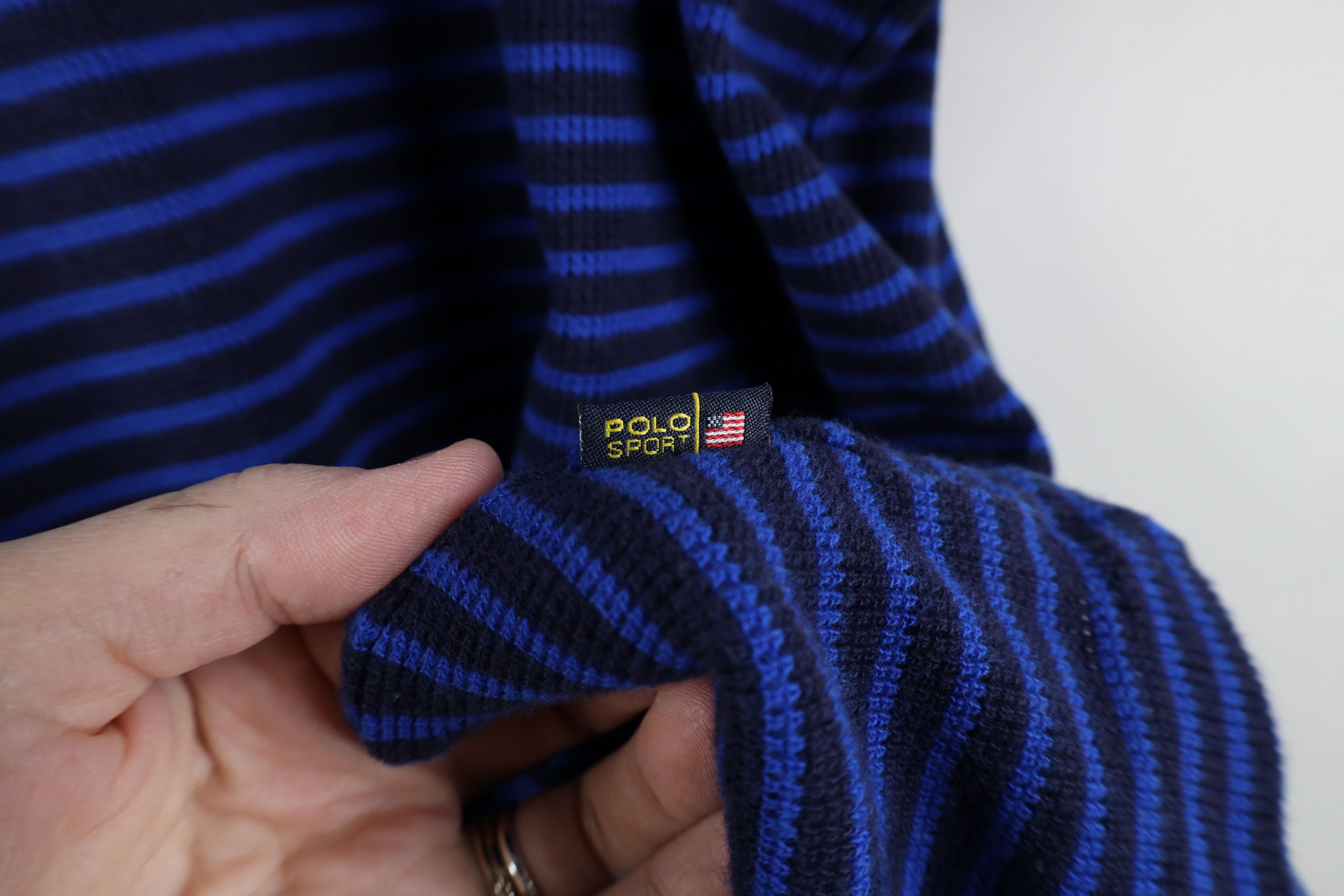 Ralph Lauren × Vintage Vintage 90s Polo Sport Ralph Lauren Waffle Knit T-Shirt Size US L / EU 52-54 / 3 - 10 Thumbnail