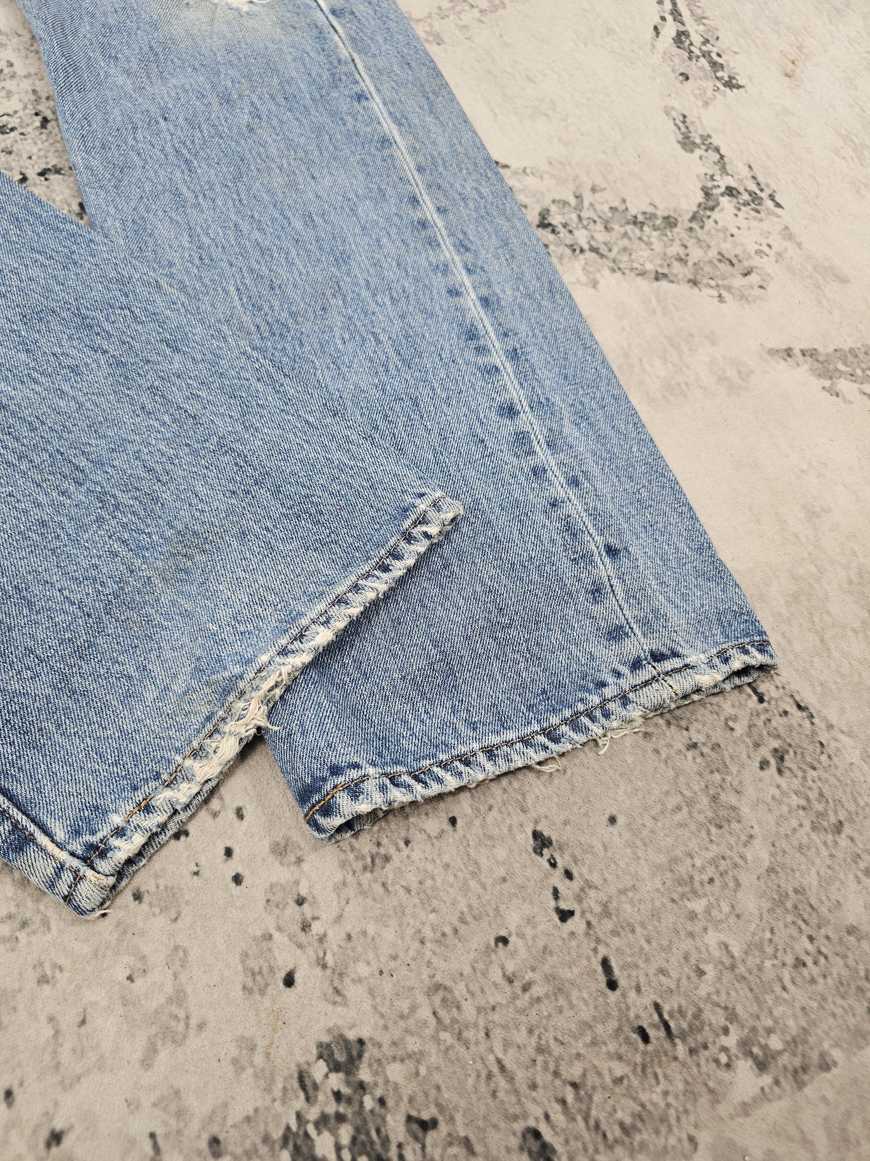 Levi's Vintage Clothing LEVIS 501 Sun Faded Distressed Ripped Size 35X35 Jeans L0436 Size US 35 - 7 Thumbnail