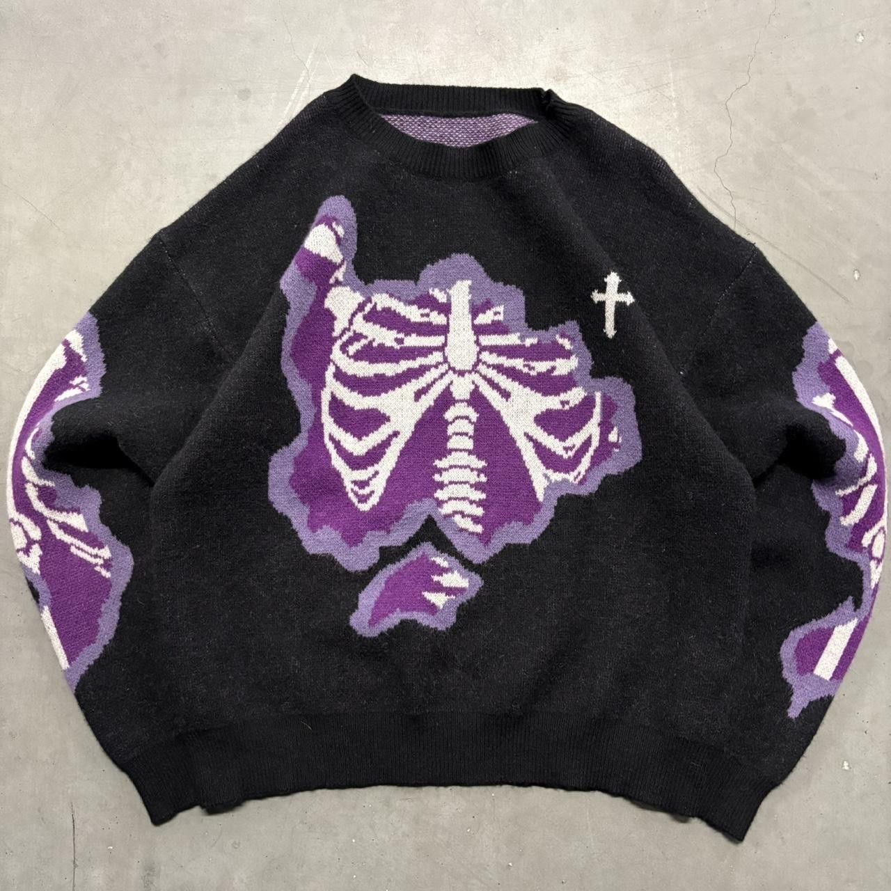 Vintage Crazy Vintage Y2K/2000s Designer Skeleton Black and Purple Streetwear Custom Knitted Sweater! Size US L / EU 52-54 / 3 - 1 Thumbnail