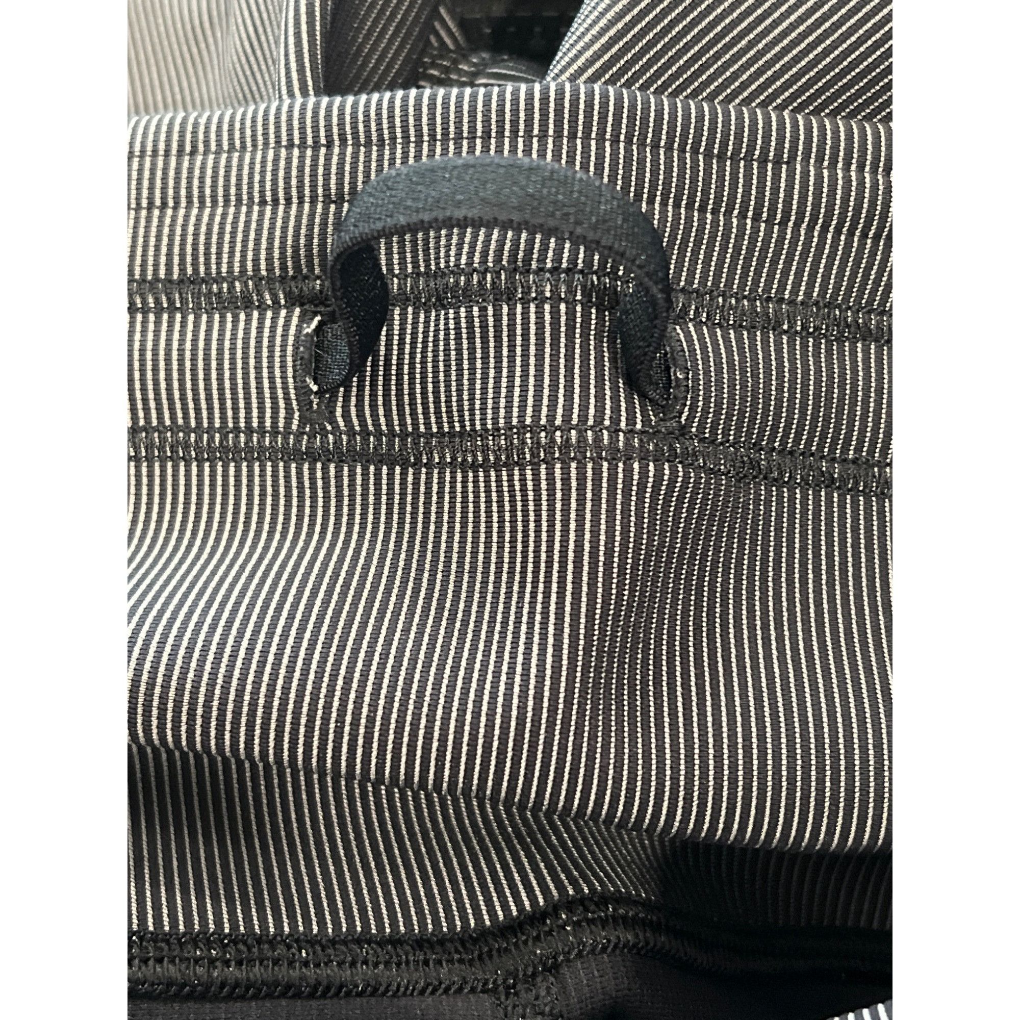 Lululemon 𝓛𝓾𝓵𝓾𝓵𝓮𝓶𝓸𝓷 Base Pace High-Rise Tight 25" *Two-Tone R Size 28" / US 6 / IT 42 - 7 Thumbnail