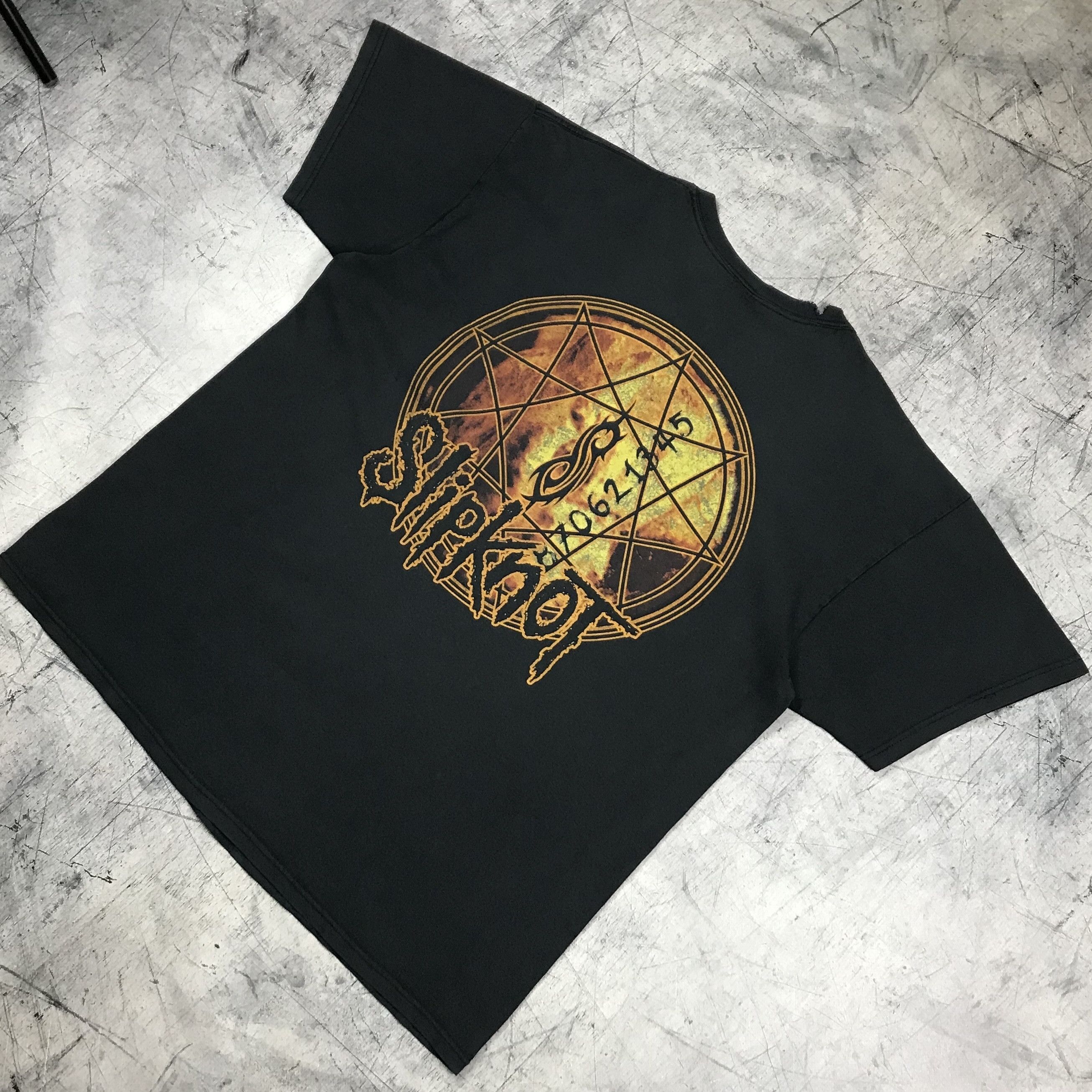 Band Tees Vintage Slipknot Tee Size US XL / EU 56 / 4 - 3 Thumbnail