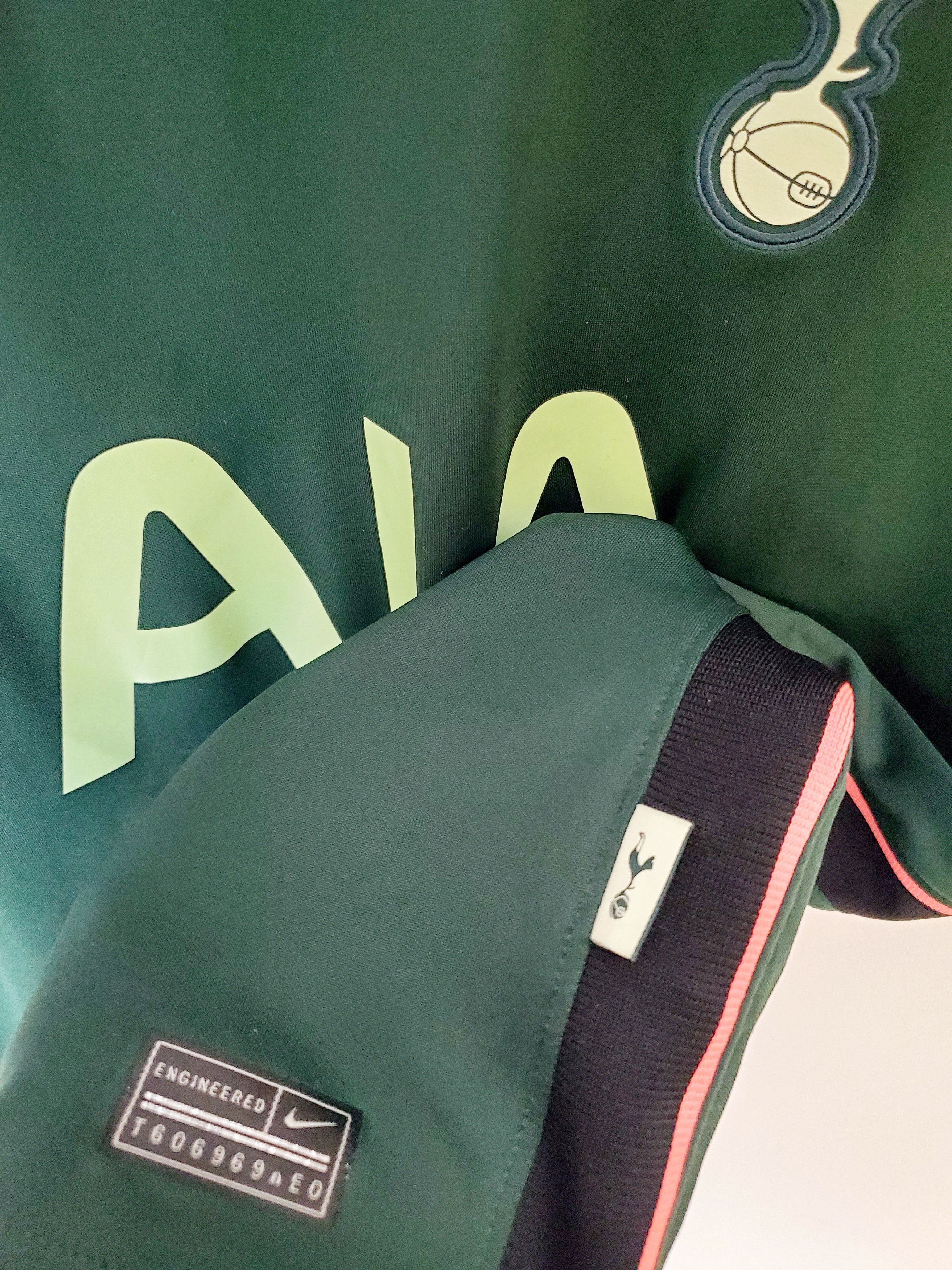 Nike TOTTENHAM HOTSPUR 2020 2021 AWAY SHIRT SOCCER JERSEY XXL Size US XXL / EU 58 / 5 - 4 Thumbnail