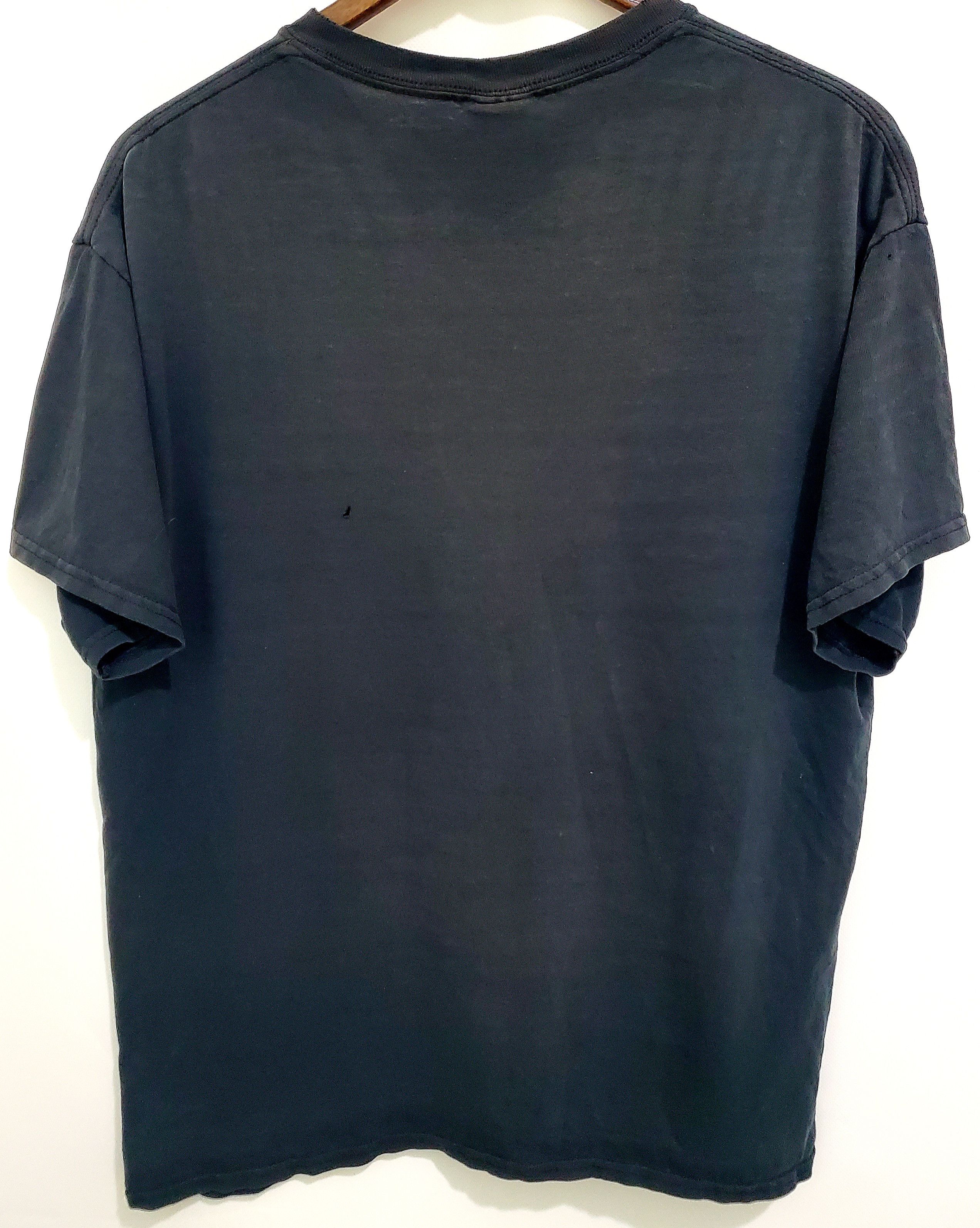 Band Tees × Vintage Vintage v2k Love Not Money Tshirt size L Size US L / EU 52-54 / 3 - 4 Thumbnail