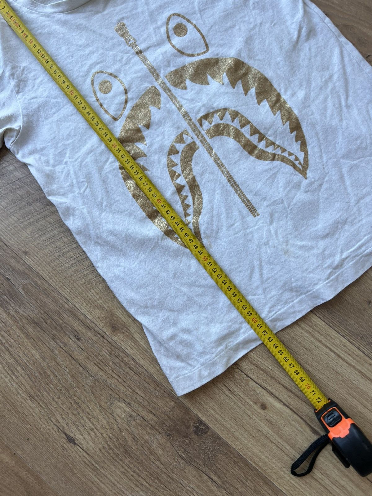 Bape BAPE LADIES SHARK JAWS TEE Size S / US 4 / IT 40 - 15 Thumbnail