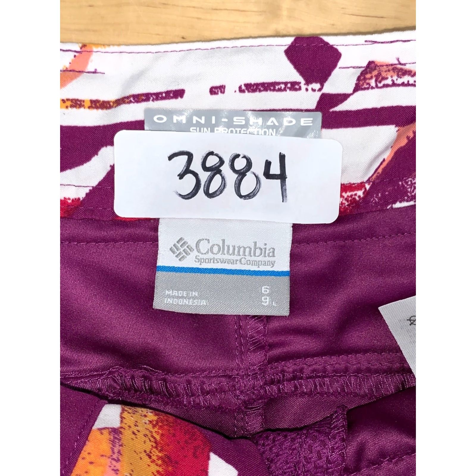 Vintage Columbia Womens Shorts PFG Omni Shade Sun Protection Purple Outdoors Chino Activewear Casual 6 Womens Size 28" / US 6 / IT 42 - 3 Thumbnail