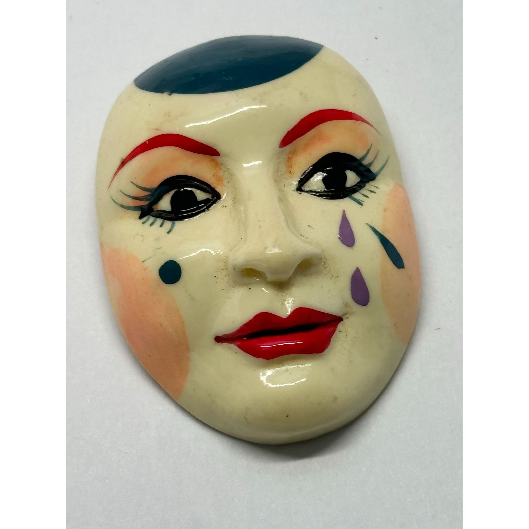 Vintage Vintage Lucite plastic painted clown brooch pin Size ONE SIZE - 1 Thumbnail