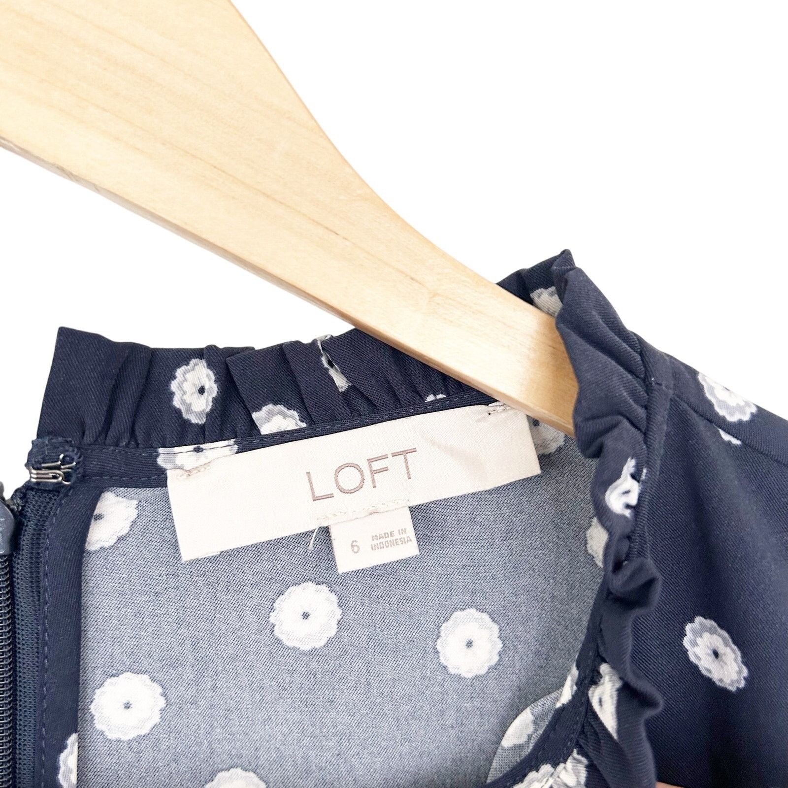 Loft Loft Navy Blue White Polka Dot Long Sleeve Dress Sz 6 Size M / US 6-8 / IT 42-44 - 2 Thumbnail