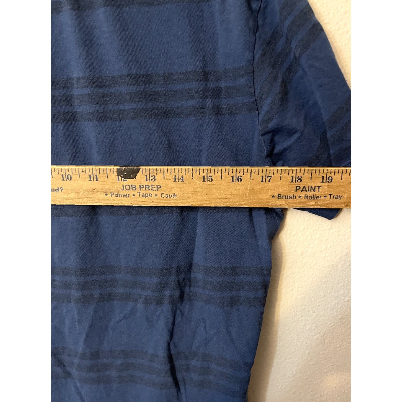 Lacoste Lacoste Men's Regular Fit Striped V-Neck T-Shirt Size 3 Blue Size US S / EU 44-46 / 1 - 5 Thumbnail