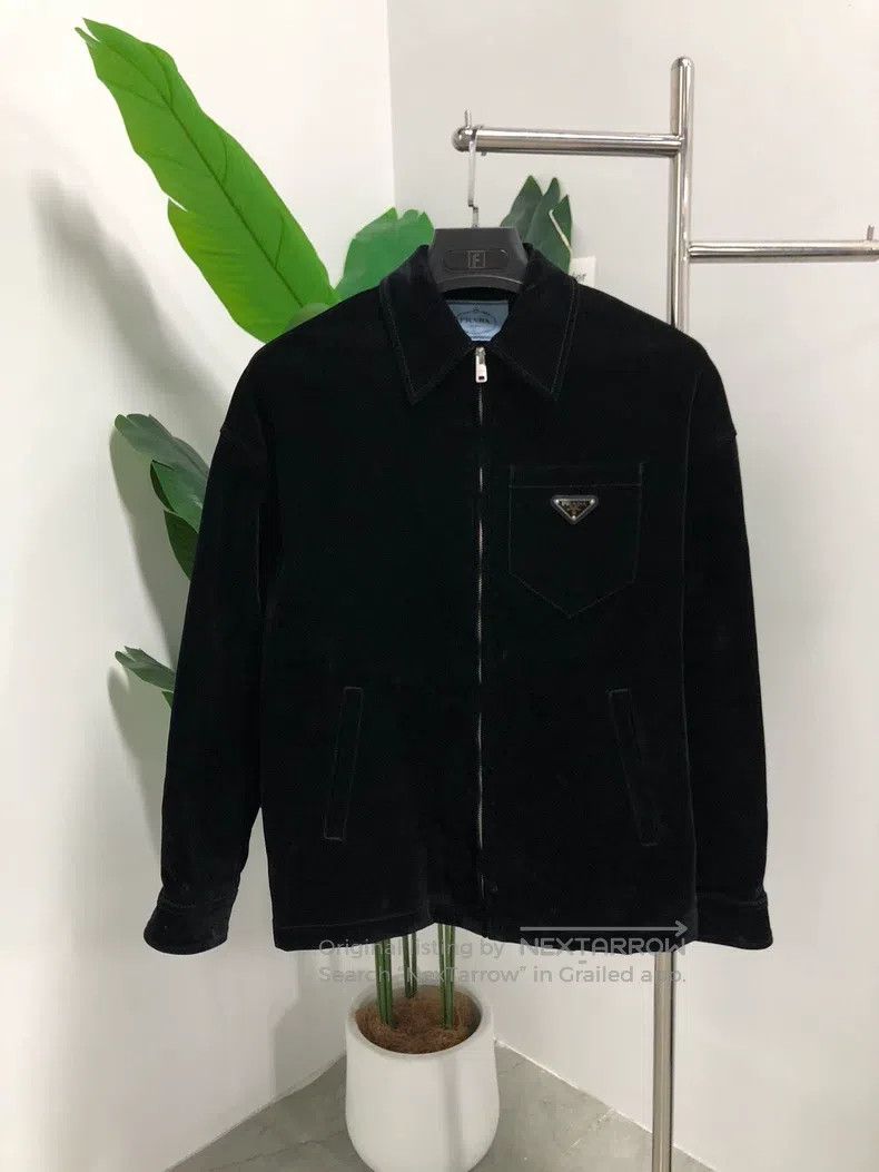 Prada SS23 Solid Colour Metal Triangle Logo Long Sleeve Ja