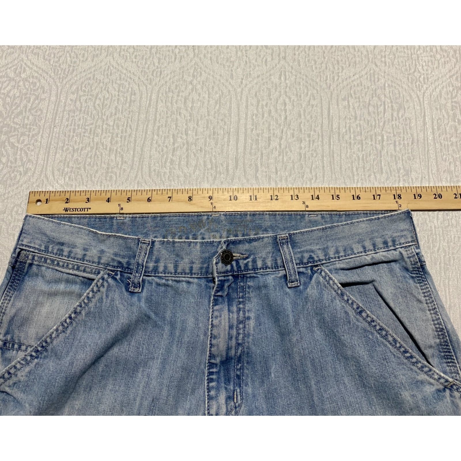 Old Navy VINTAGE Old Navy Carpenter Jean Shorts Mens 36×10 Blue Denim Cargo Pockets Casual United States? Size US 36 / EU 52 - 5 Thumbnail