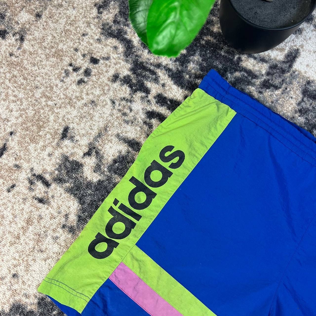 Adidas Adidas Vintage 90s Big Logo Nylon Light Shorts Size US 36 / EU 52 - 3 Thumbnail