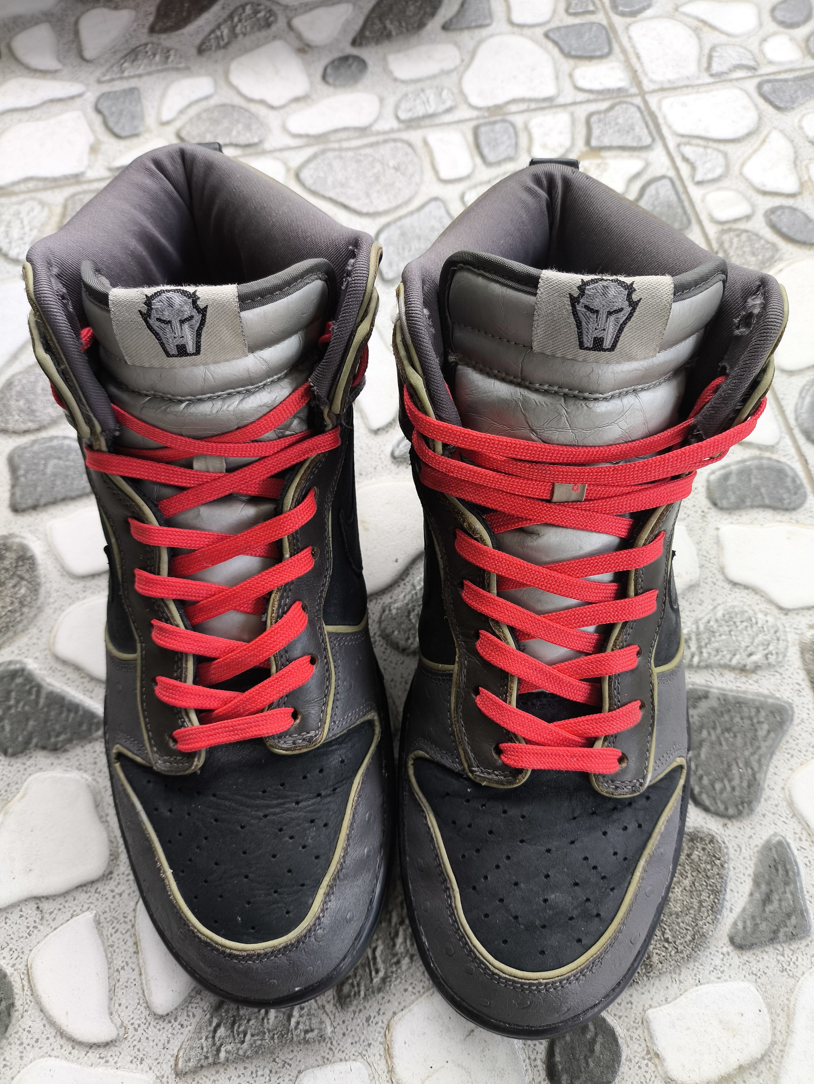 Nike SB Dunk High Doom ❌ Sold ❌ Size US 9.5 / EU 42-43 - 4 Thumbnail