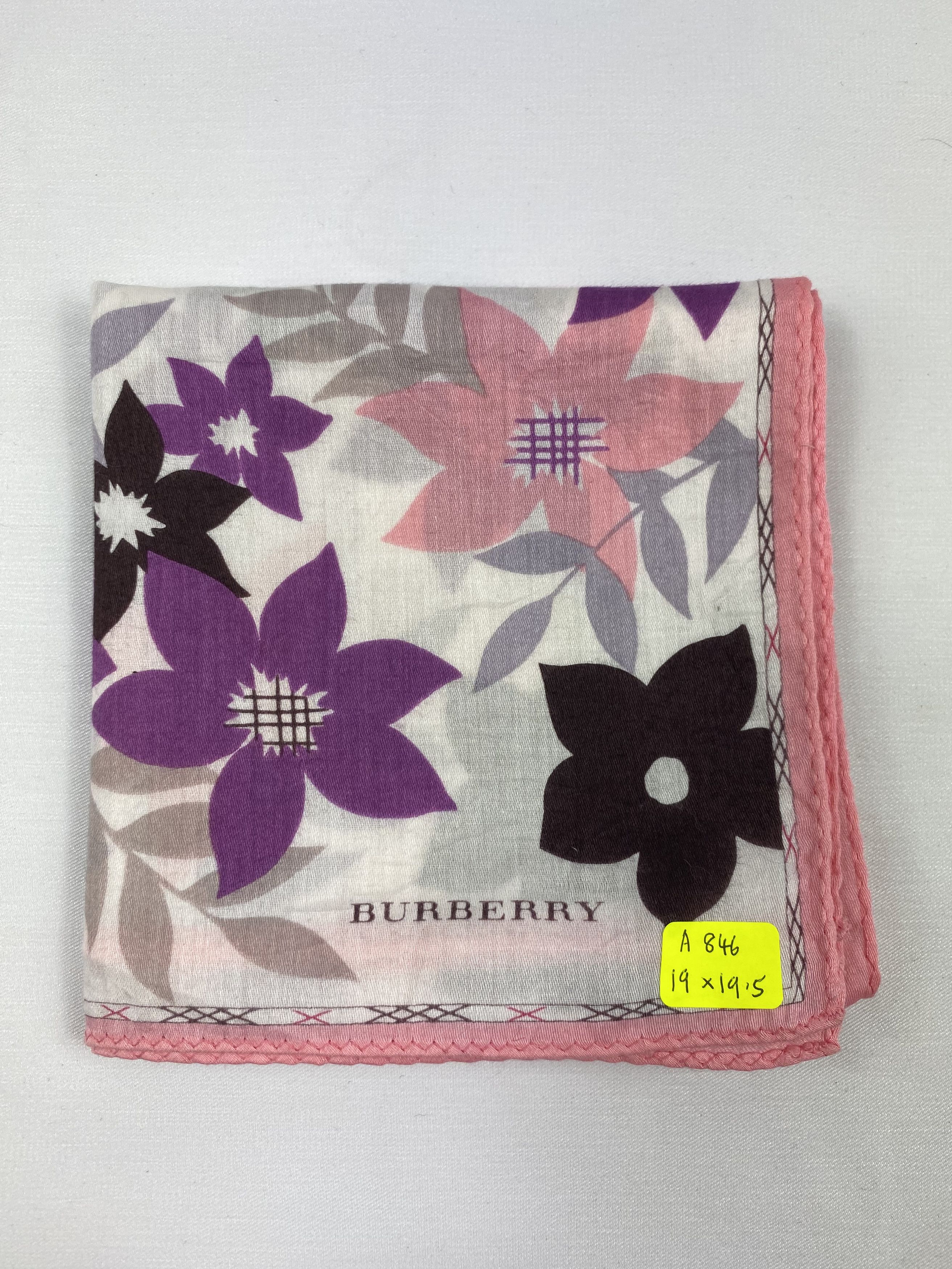 Burberry Burberry Handkerchief / Bandana / Neckerchief Size ONE SIZE - 6 Thumbnail