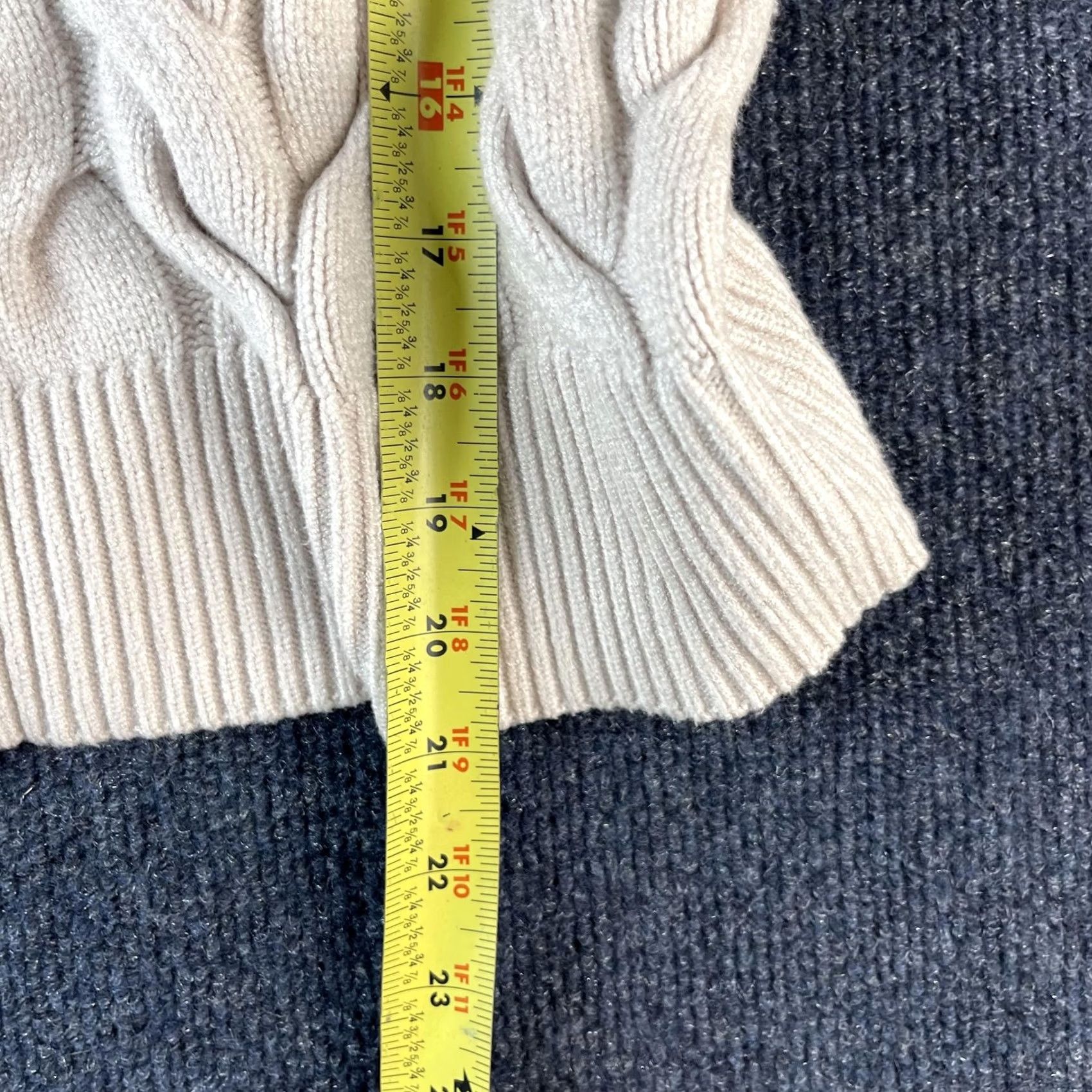 Vintage PHILOSOPHY Sweater Womens Small Beige Cable Knit Crewneck Pullover Chunky Size S / US 4 / IT 40 - 4 Thumbnail