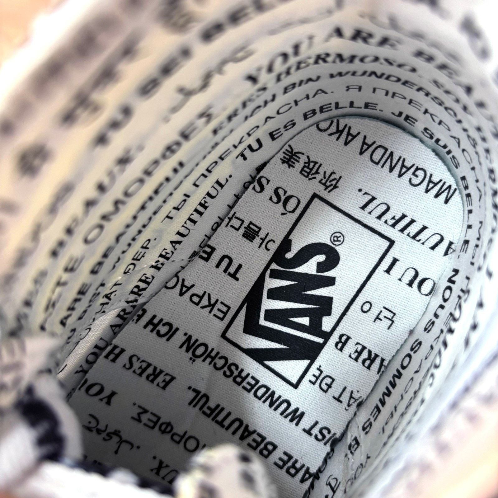 Vans Vans Sk8 We Are Beautiful White Black Print Sneakers Sz 6 Size US 6 / IT 36 - 10 Thumbnail