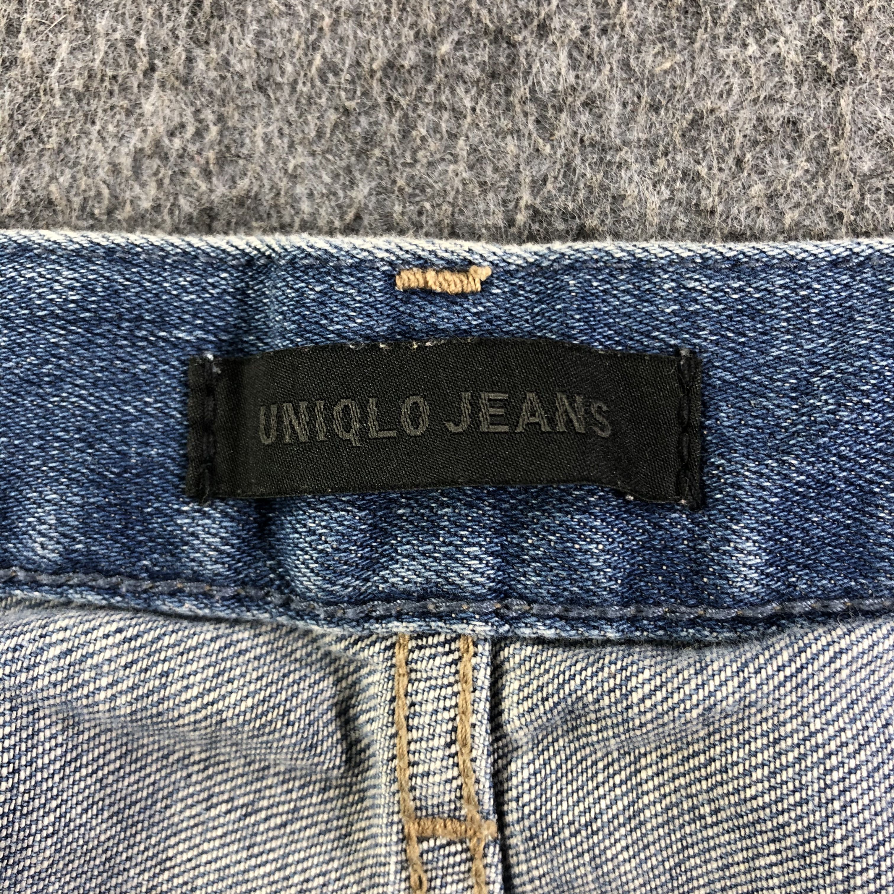 Japanese Brand Uniqlo Jeans Distressed Medium Wash Denim -J2821 Size US 33 - 7 Thumbnail